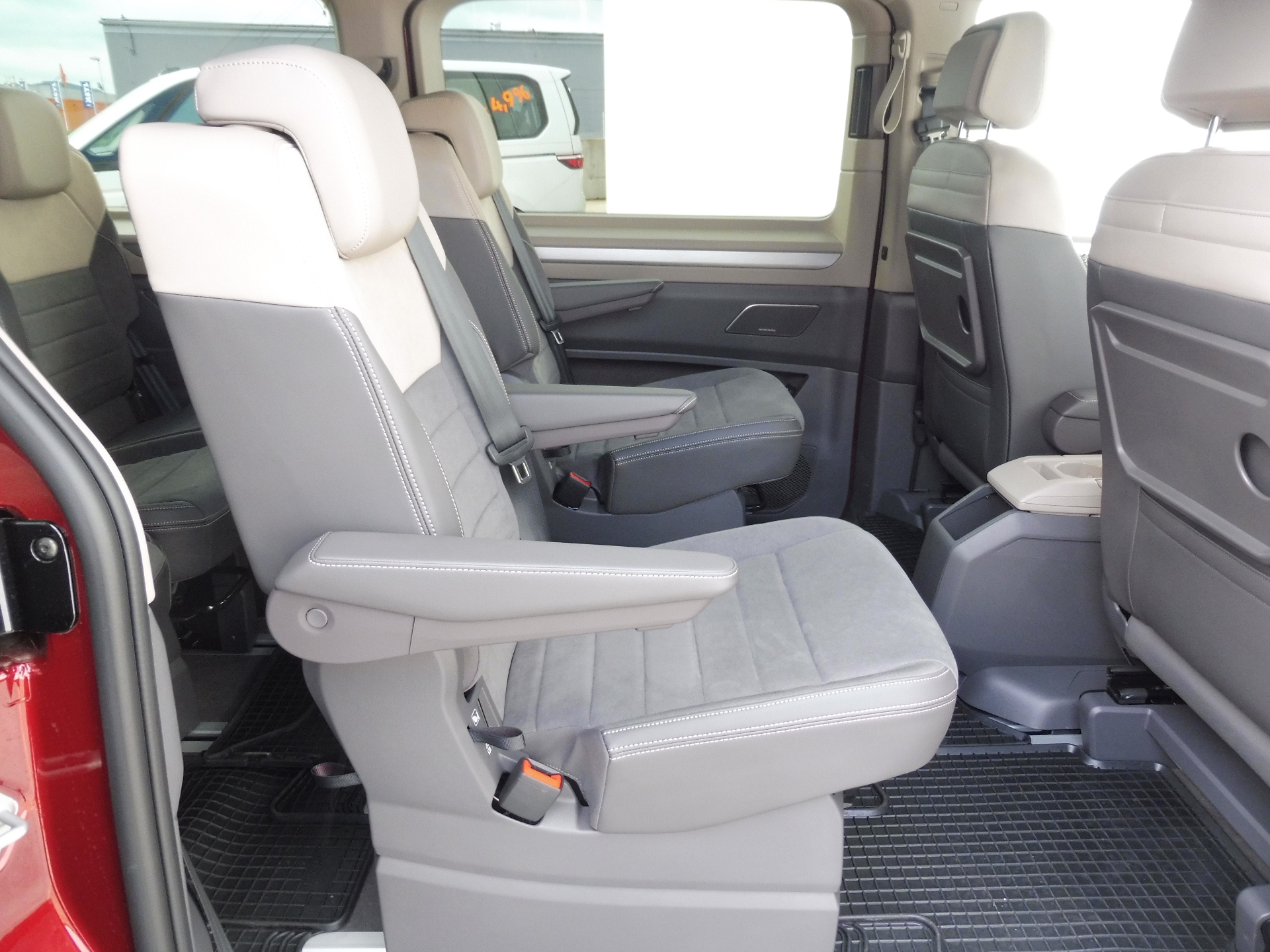 Volkswagen Nový Multivan