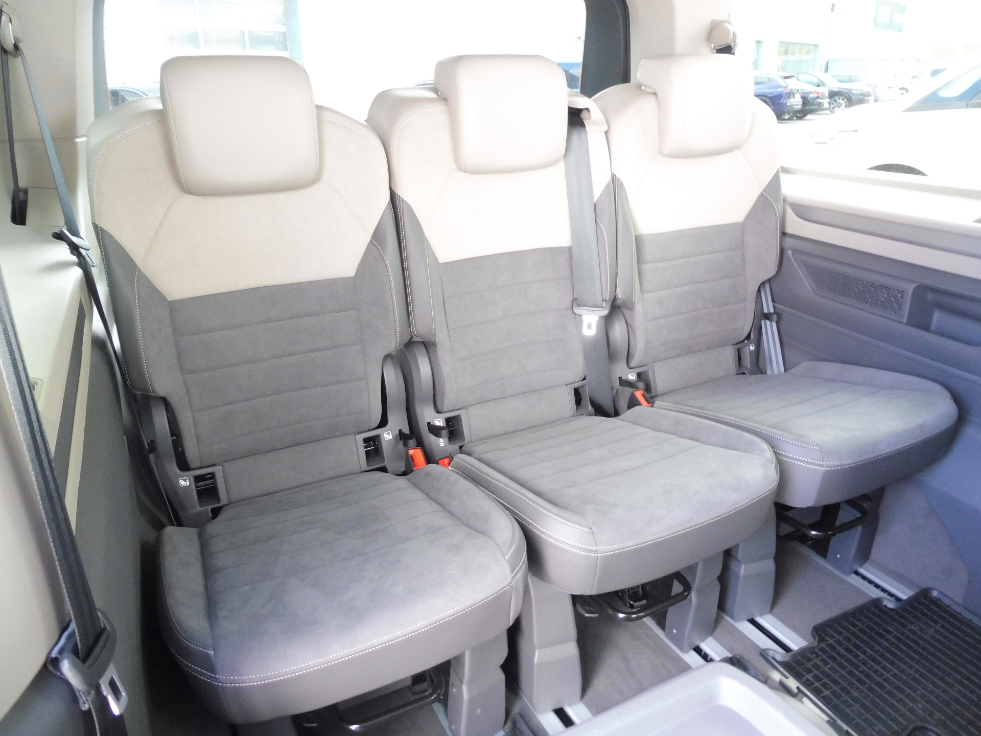 Volkswagen Nový Multivan