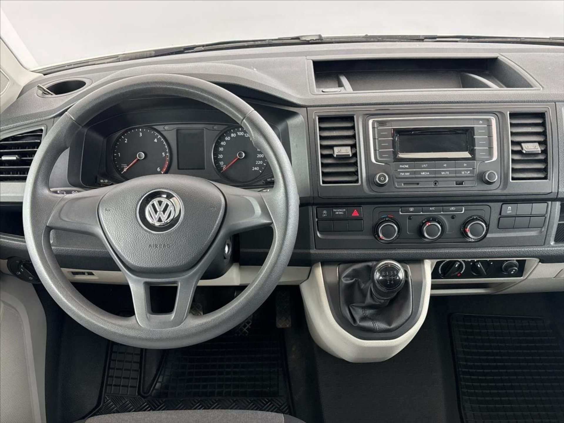 Volkswagen Transporter Kombi