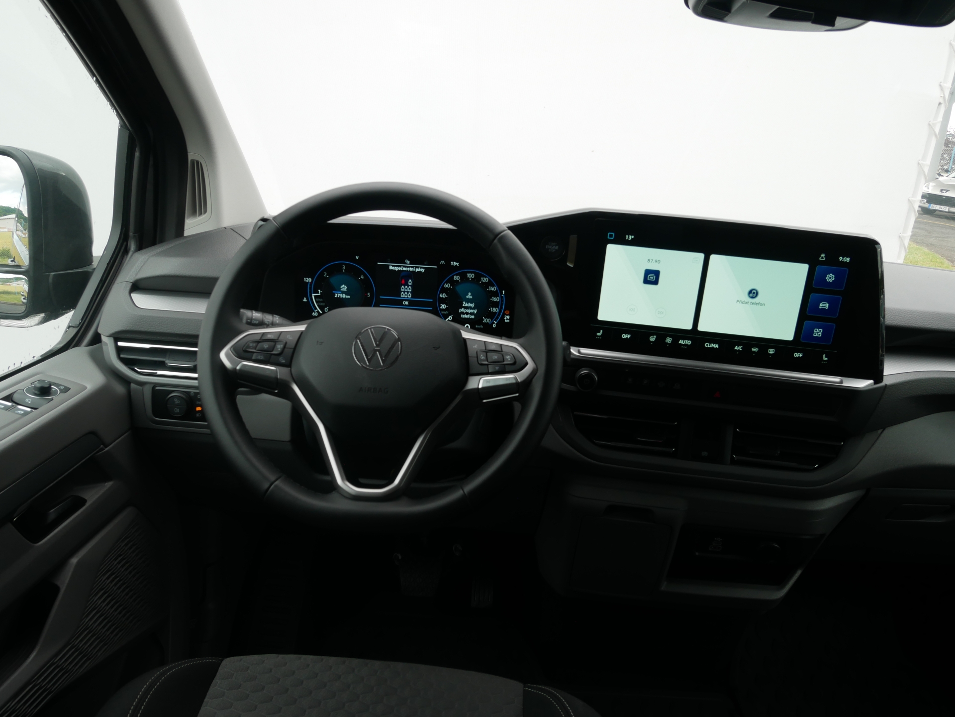 Volkswagen Caravelle