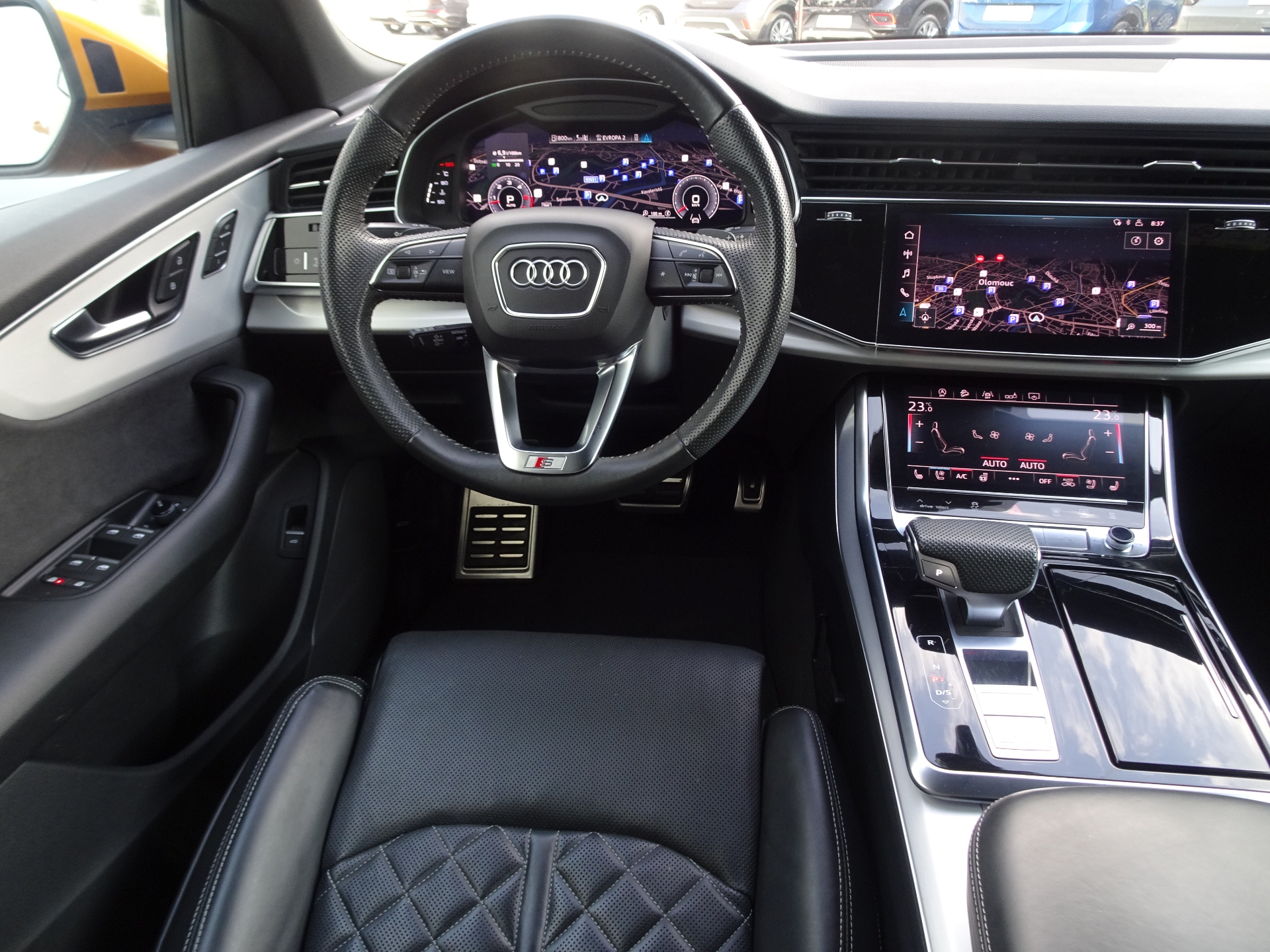 Audi Q8