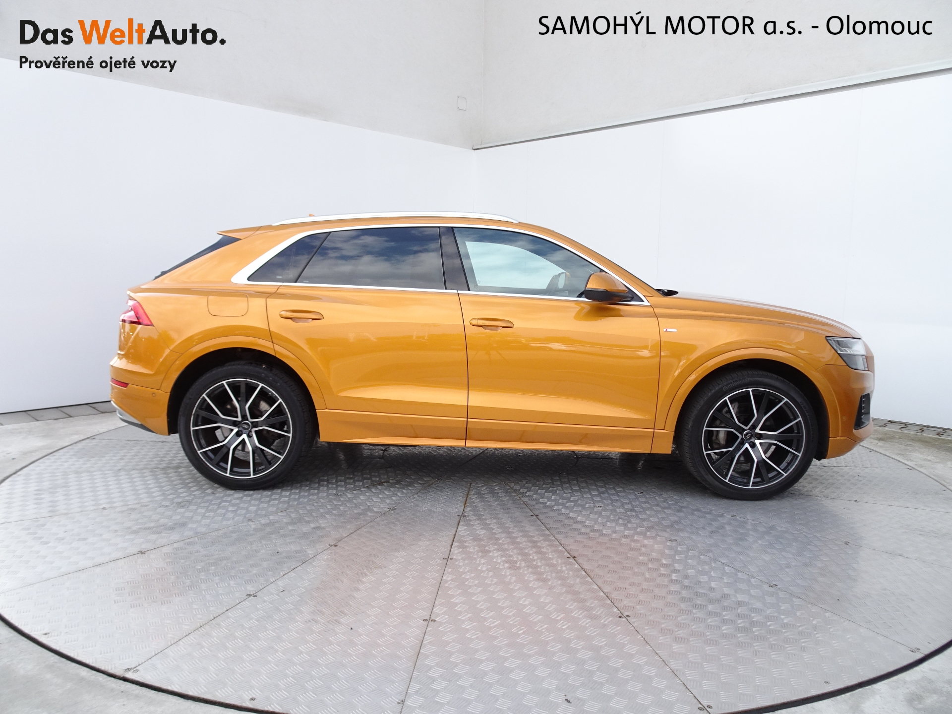 Audi Q8