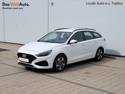 Hyundai i30 Smart 1.5  70 kW manuál ,DPH