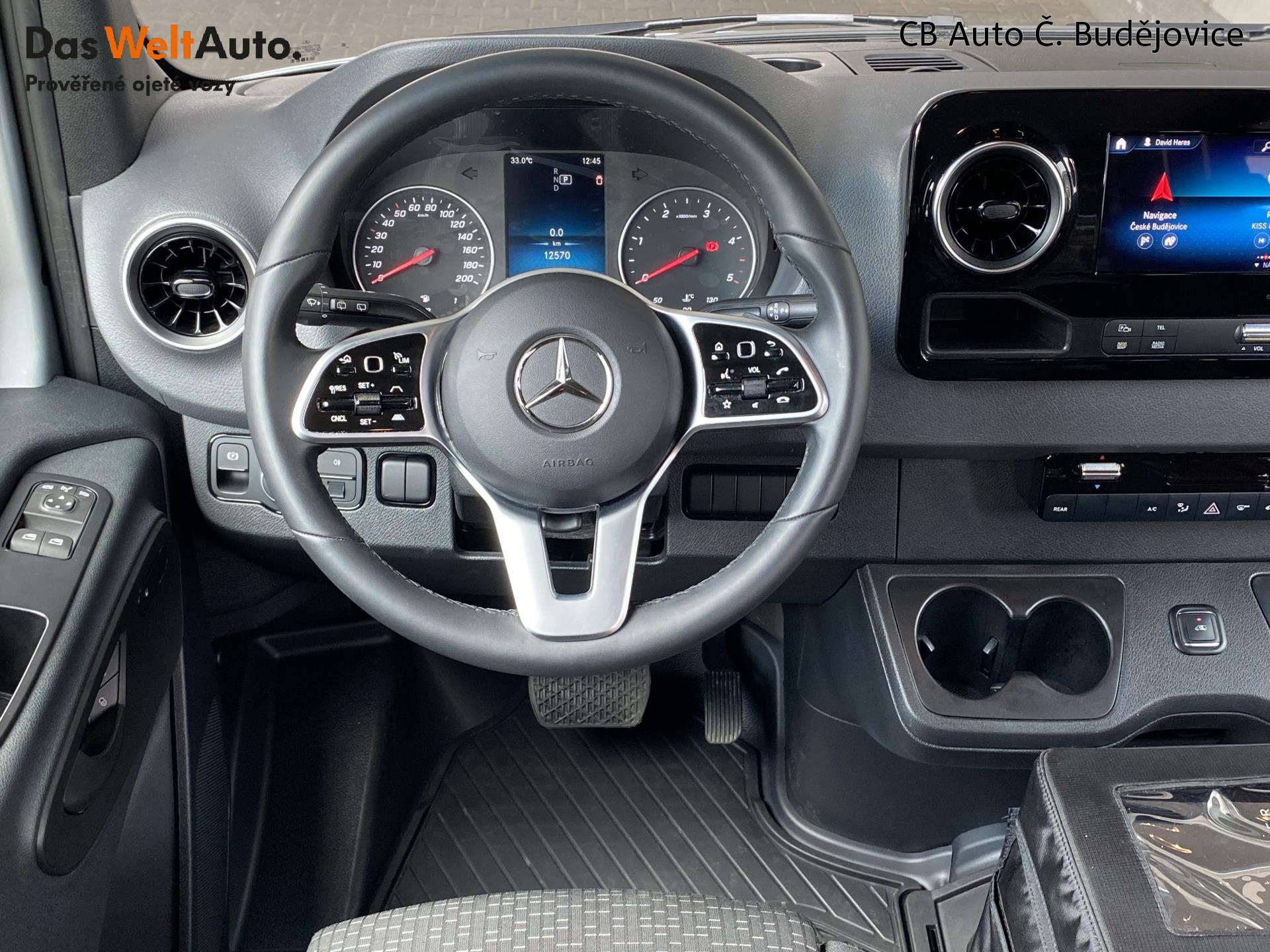 Mercedes-Benz Sprinter