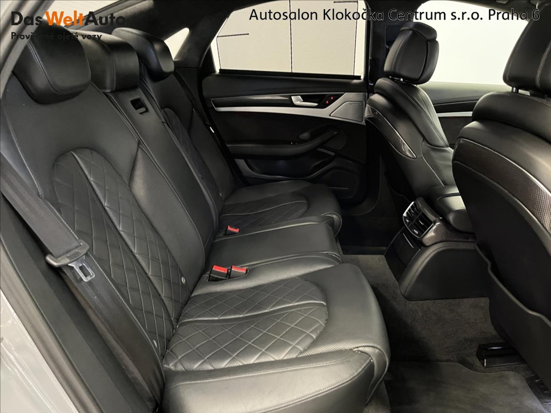 Audi S8