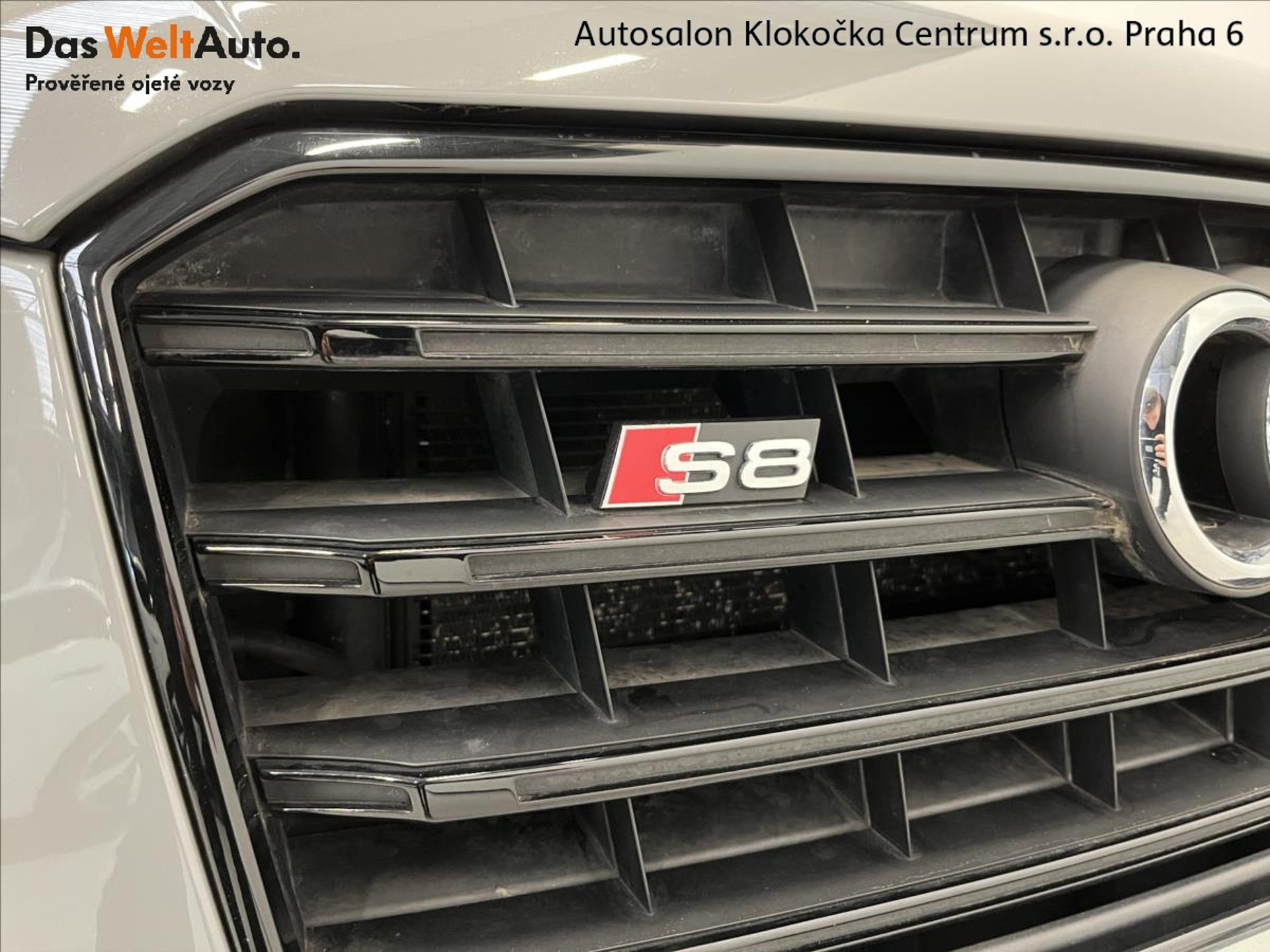 Audi S8