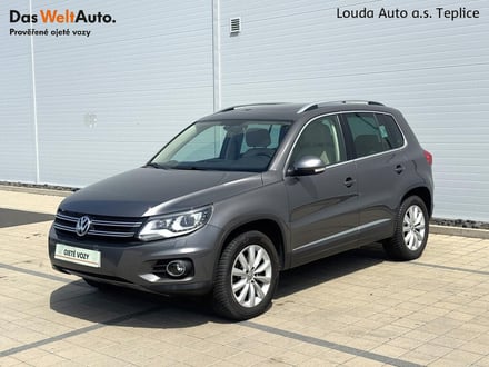 VW Tiguan 4Motion Track & Style 2.0 TDI 103 kW automat ,