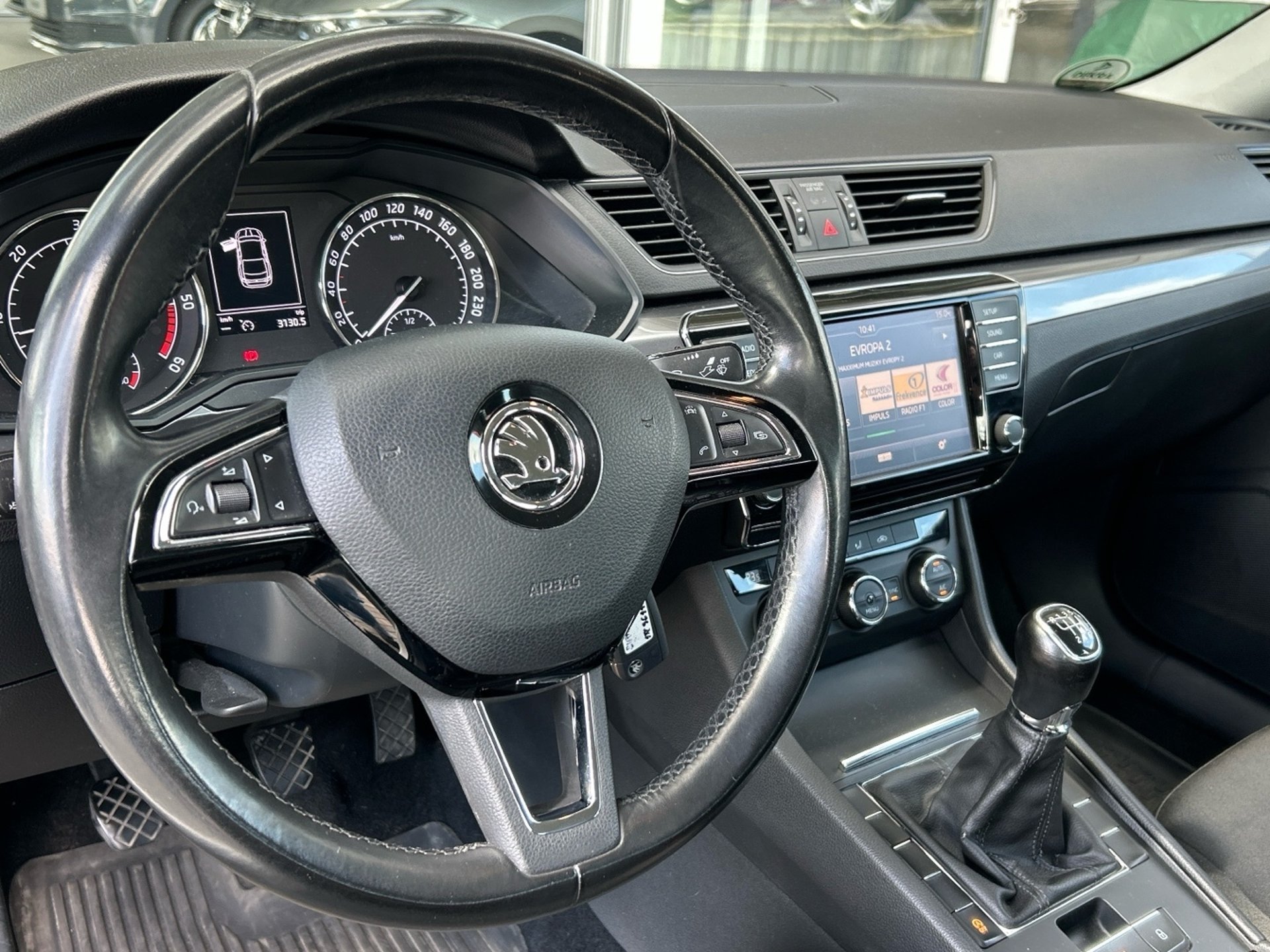 Škoda Superb