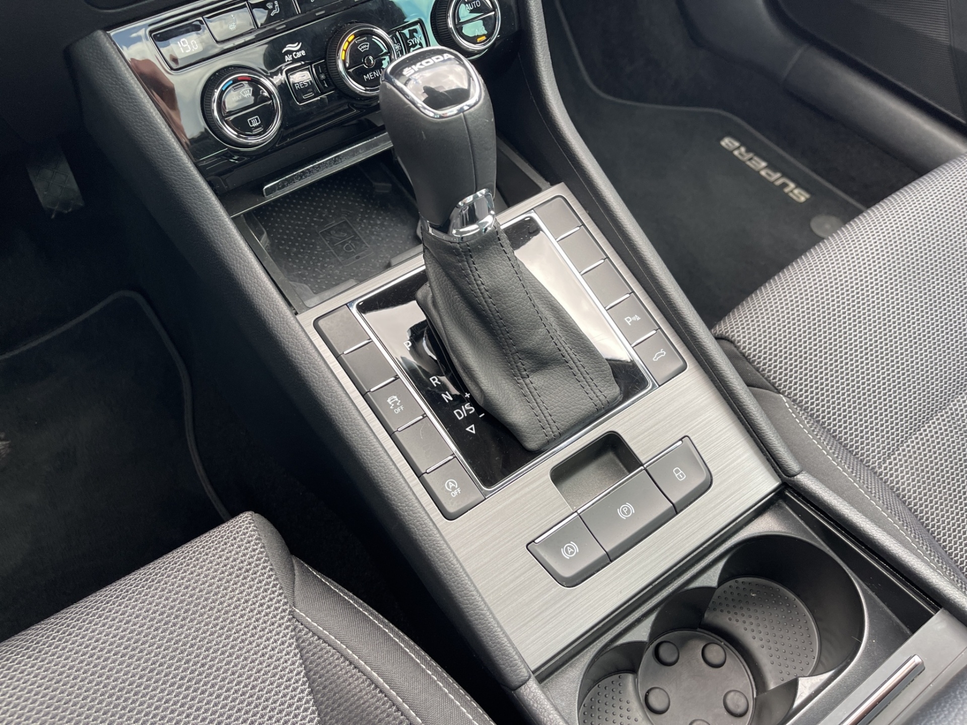 Škoda Superb