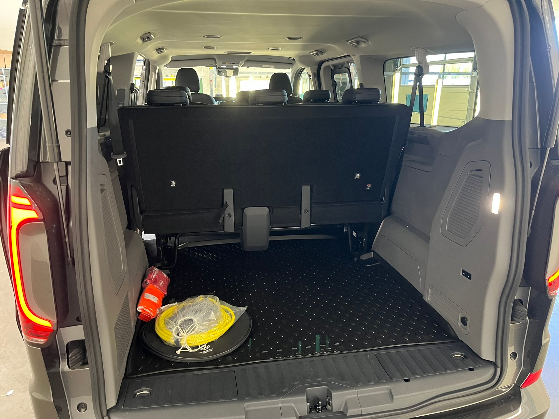 Volkswagen T7 Caravelle