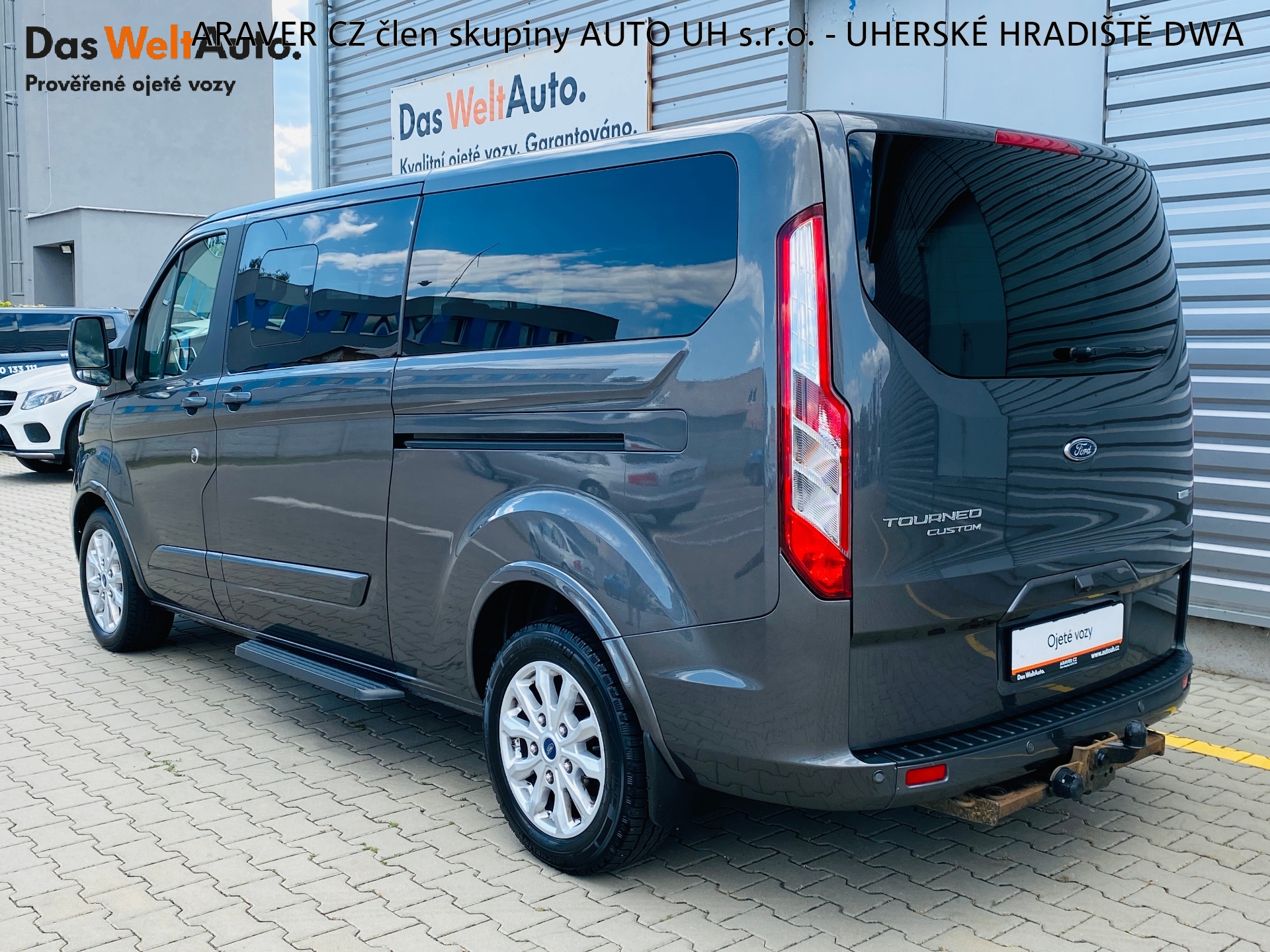 Ford Tourneo Custom