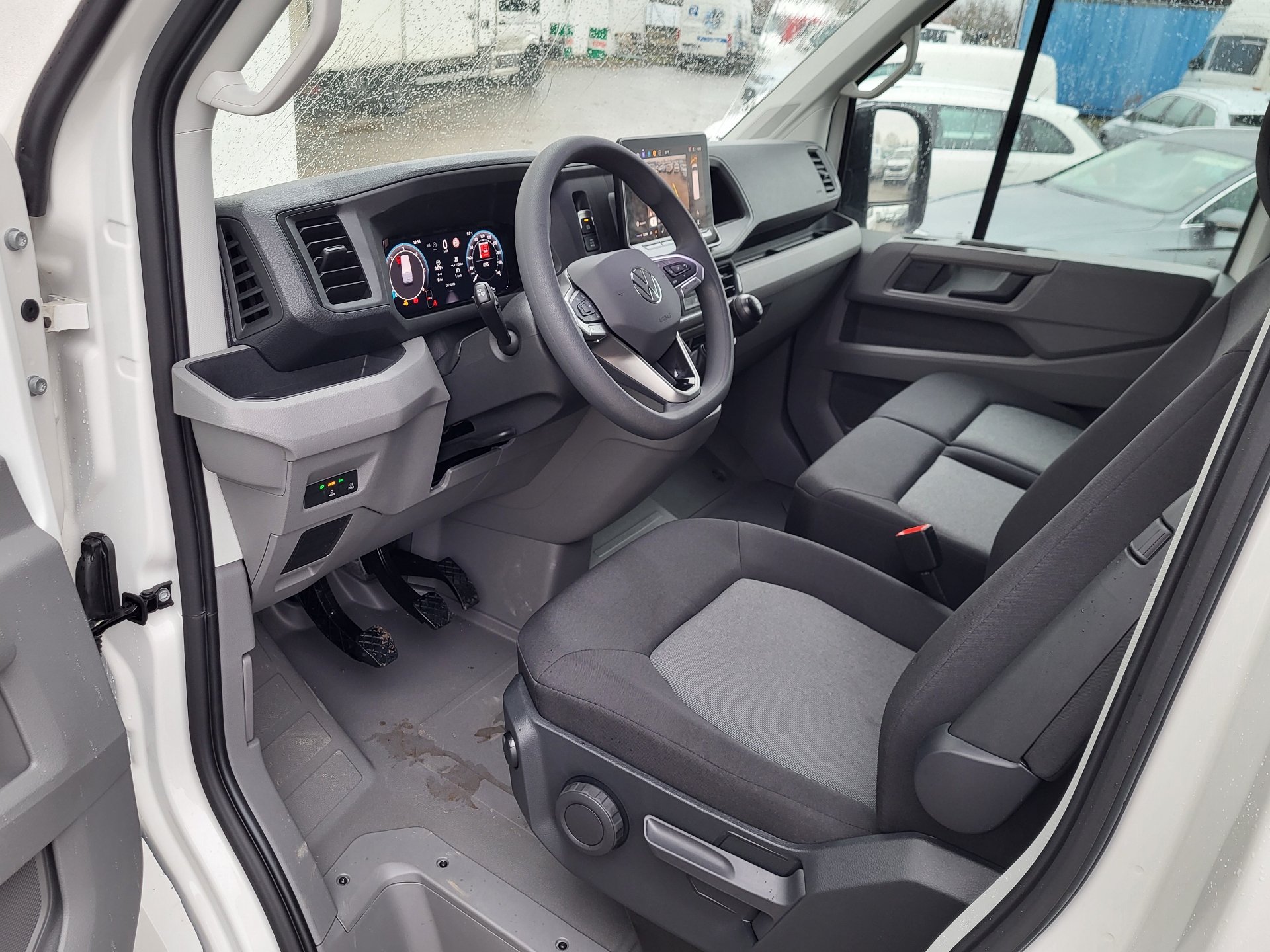 Volkswagen Crafter - skříňový vůz