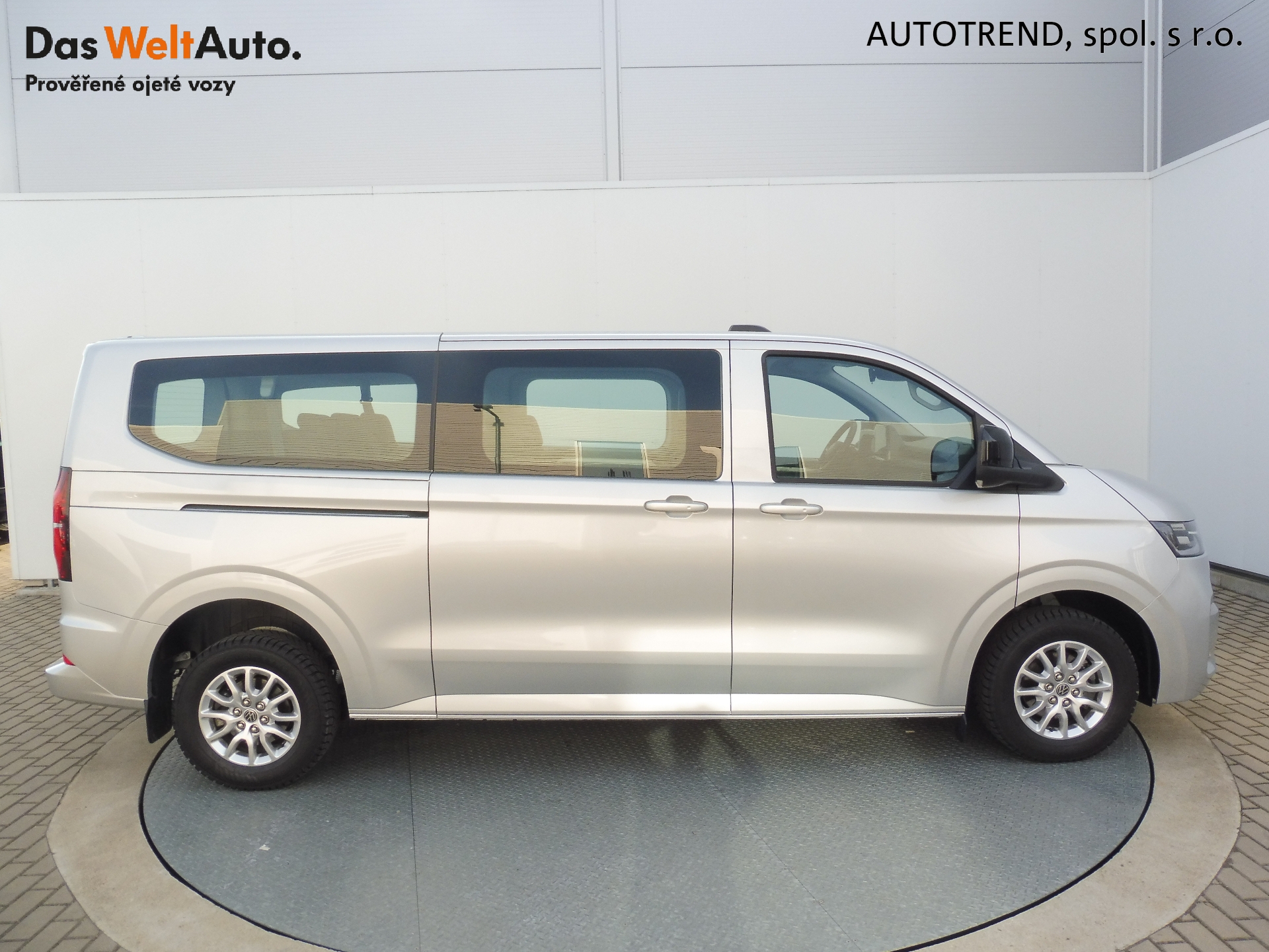 Volkswagen Caravelle