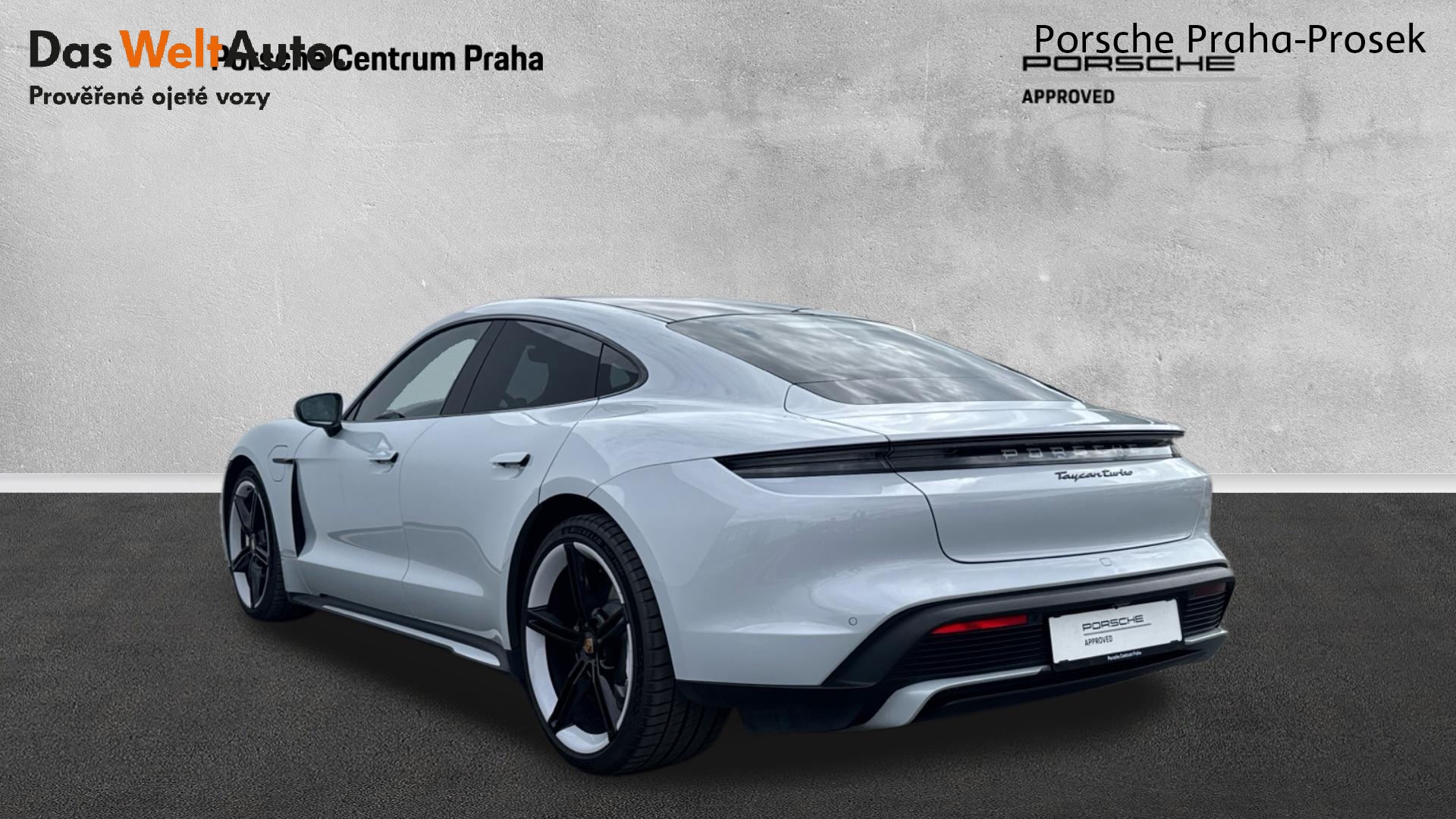 Porsche Taycan