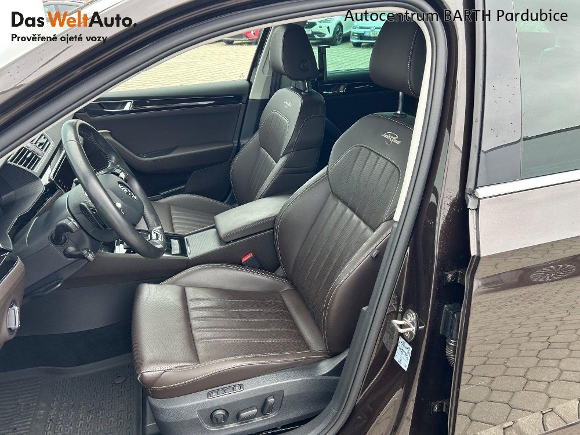 Škoda Superb
