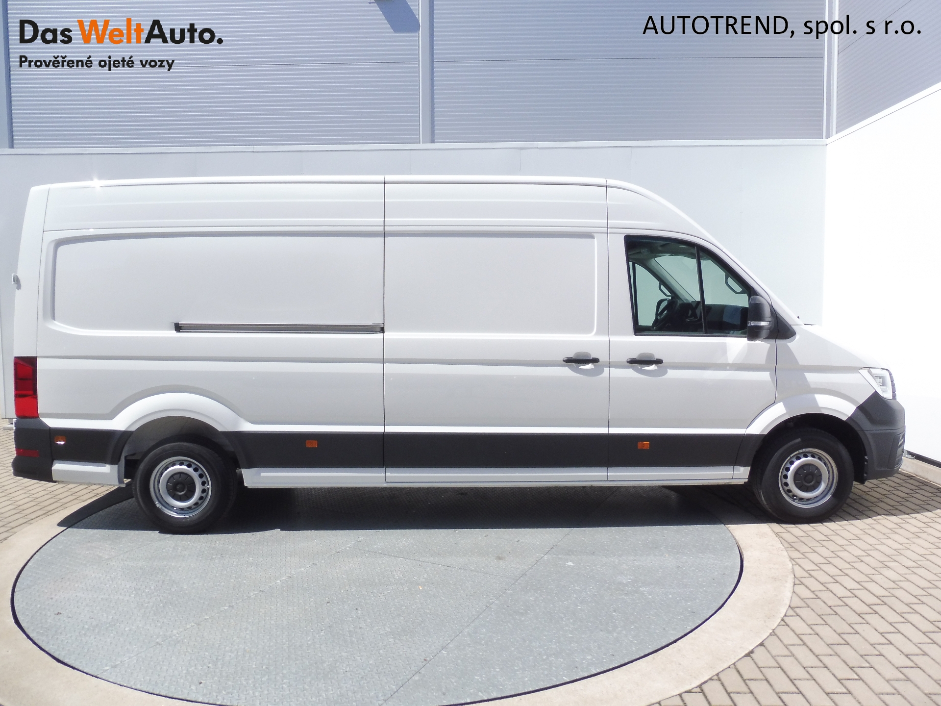 Volkswagen Crafter - skříňový vůz