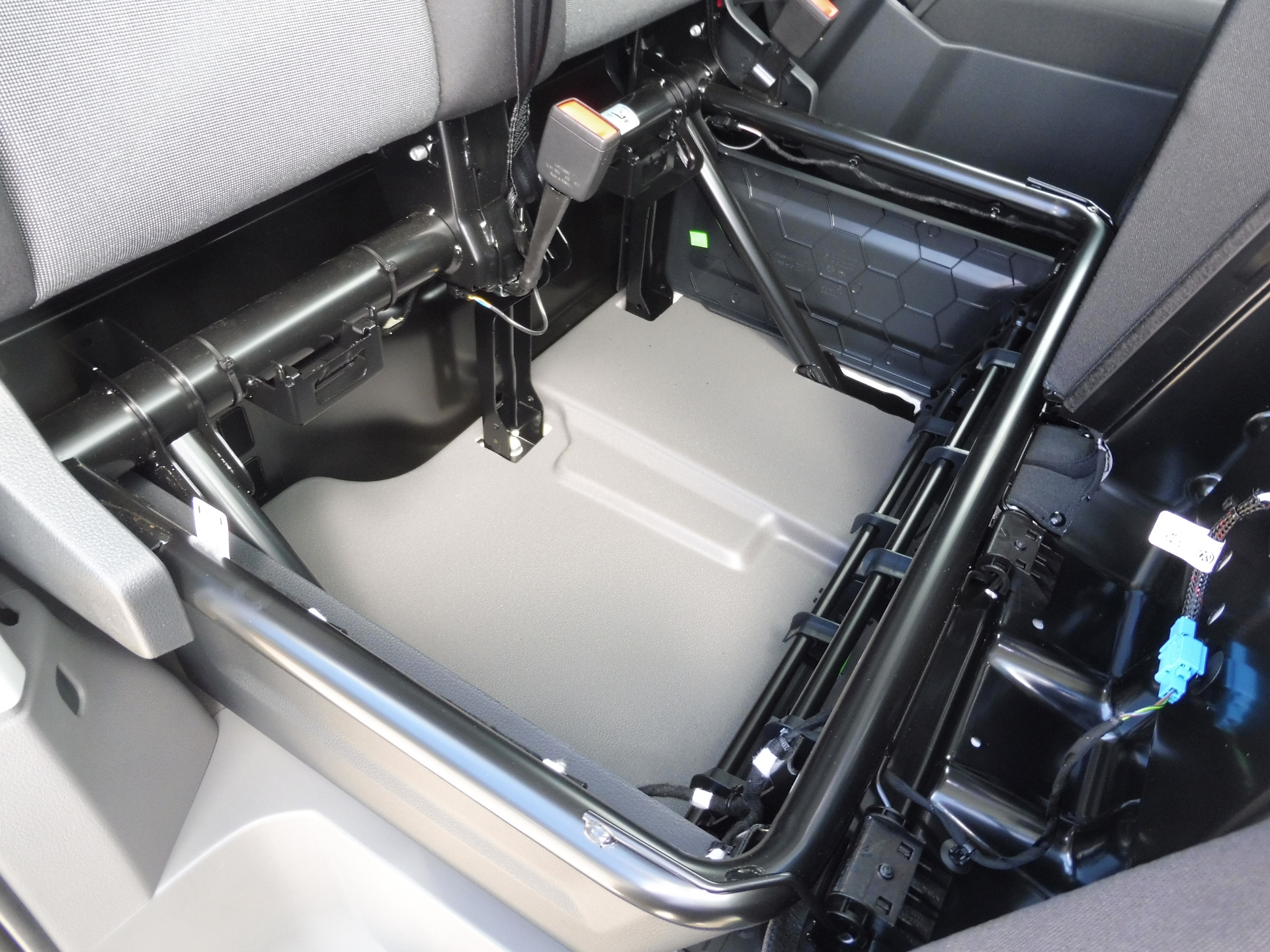 Volkswagen Crafter - skříňový vůz