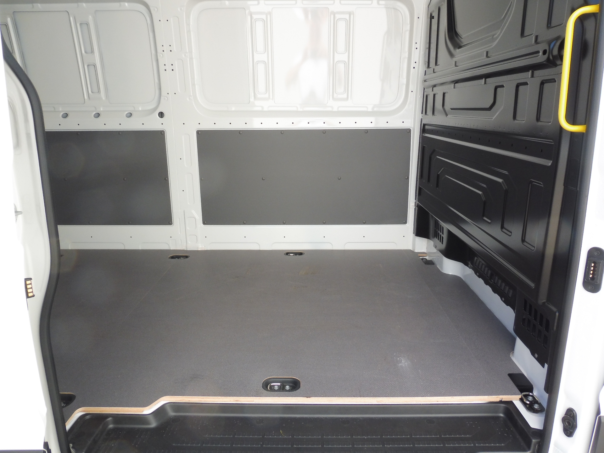 Volkswagen Crafter - skříňový vůz