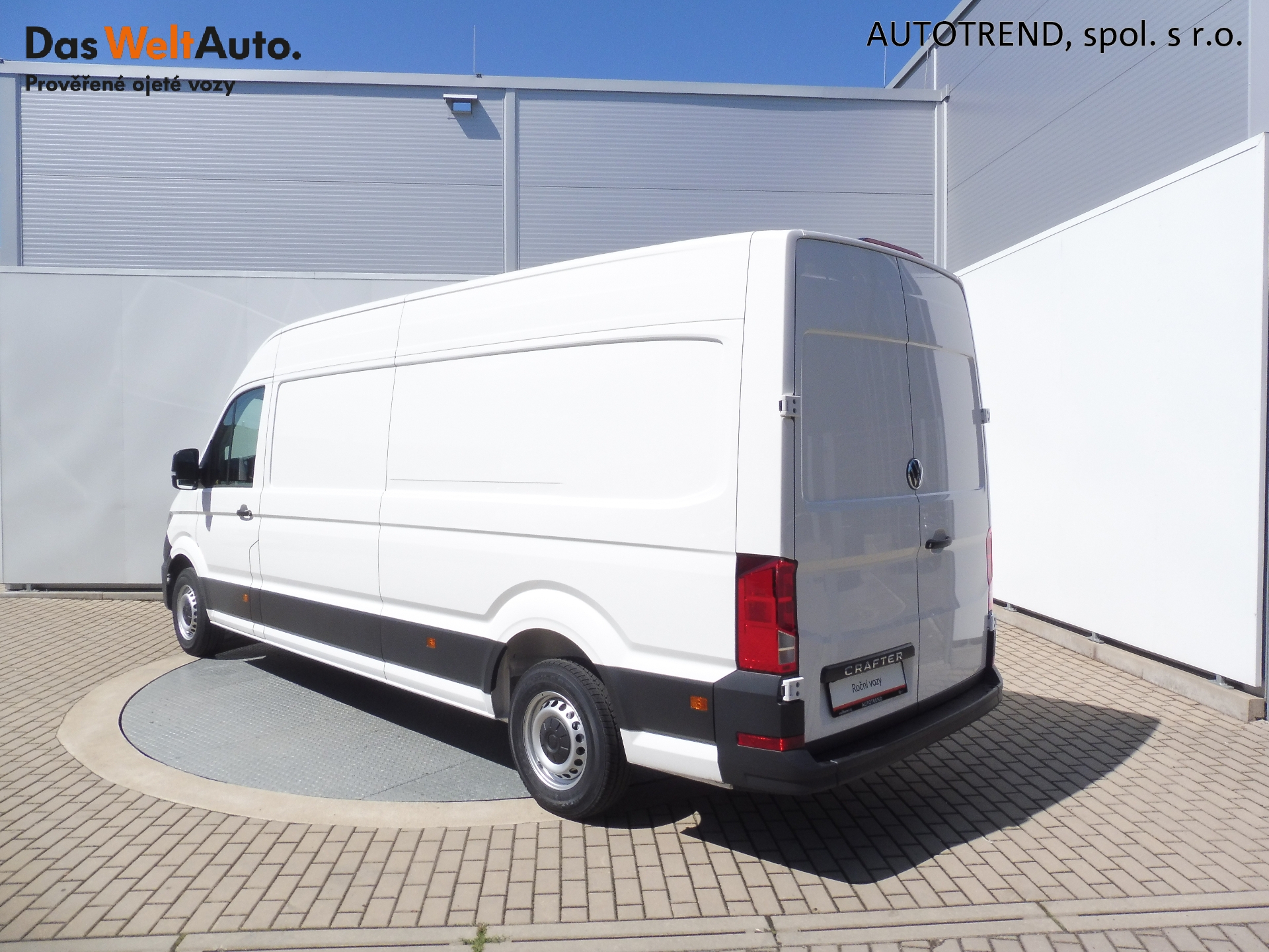 Volkswagen Crafter - skříňový vůz