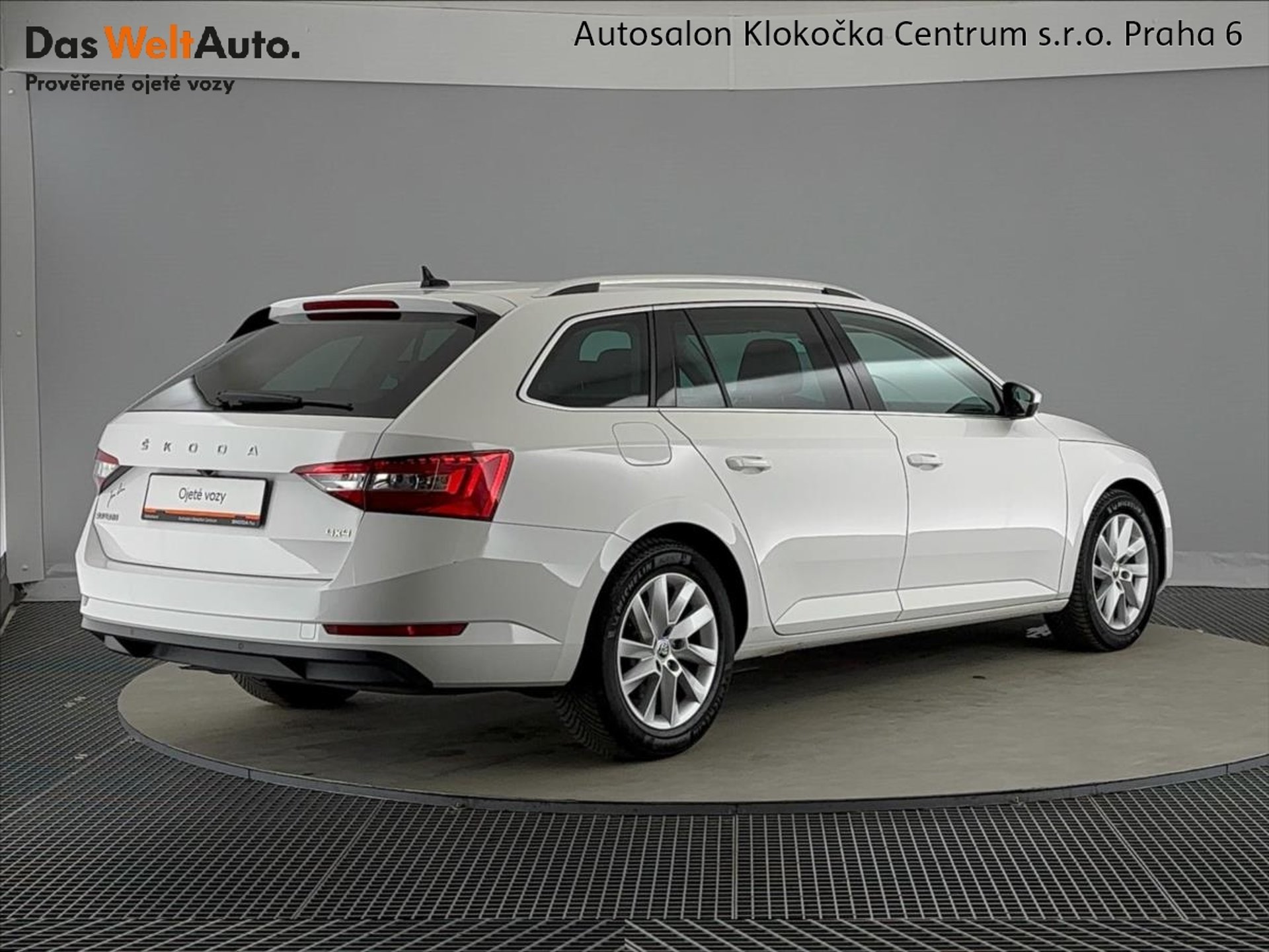 Škoda Superb