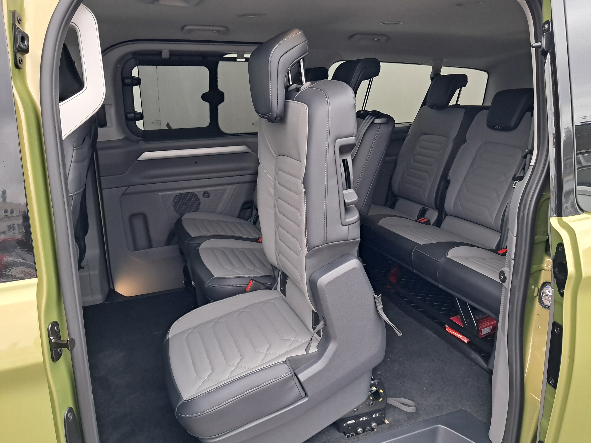 Volkswagen Caravelle