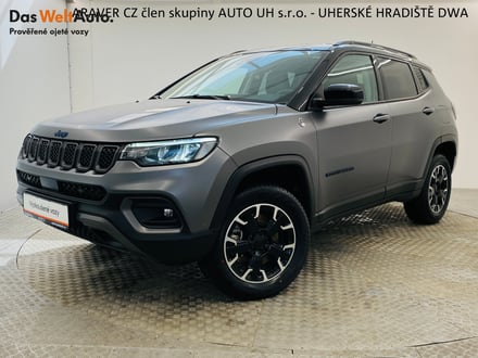 Jeep Compass TRAILHAWK 176kW 240k