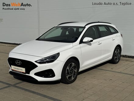 Hyundai i30 Smart 1.5  70 kW manuál ,DPH