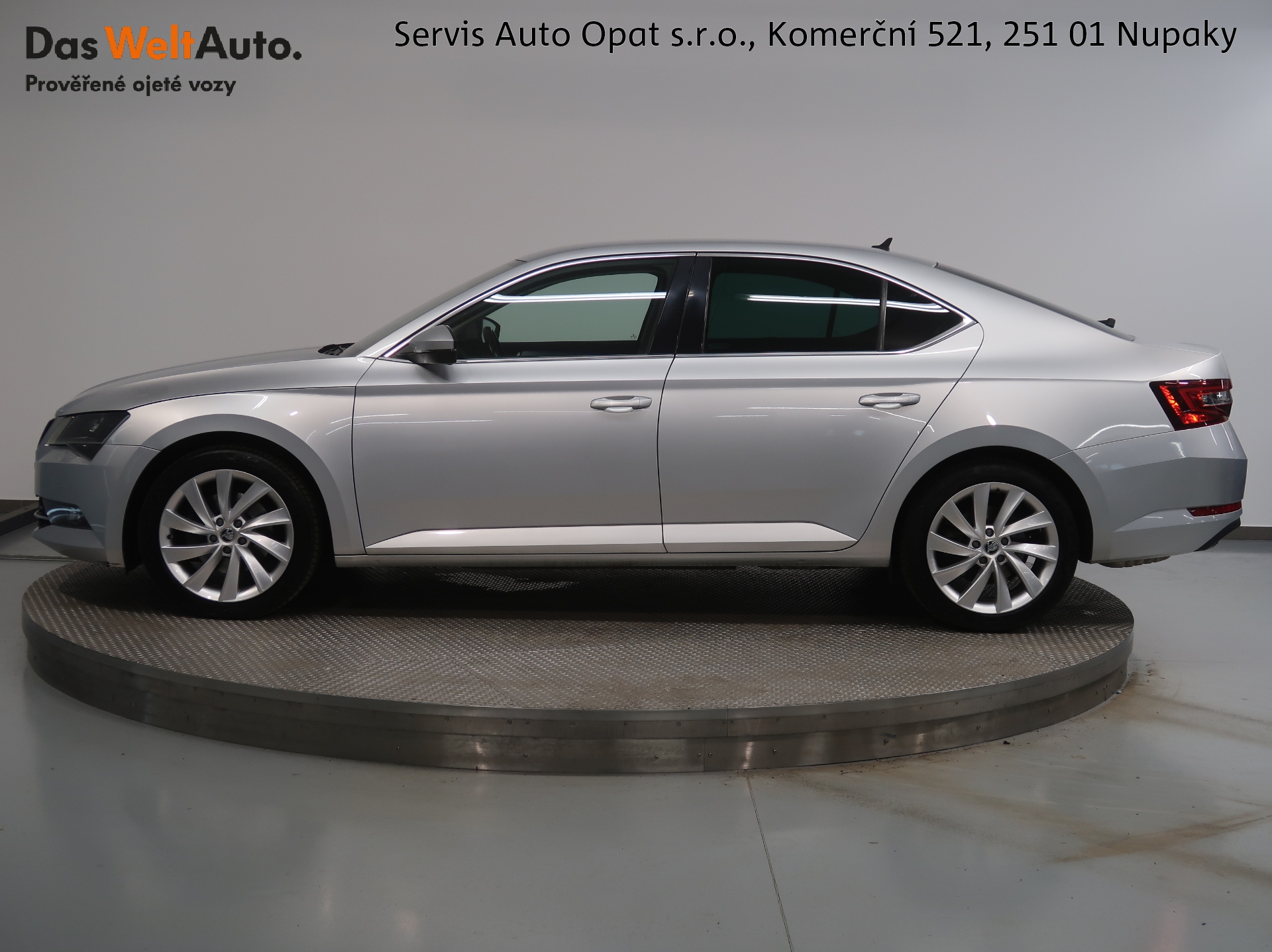 Škoda Superb
