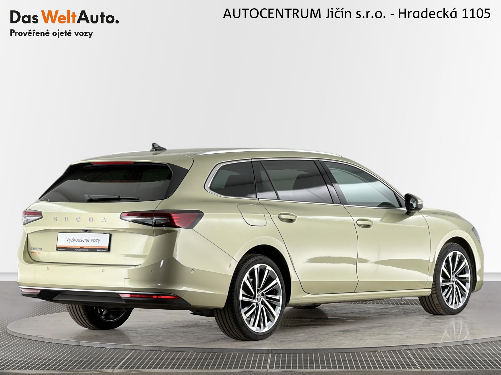 Škoda Superb