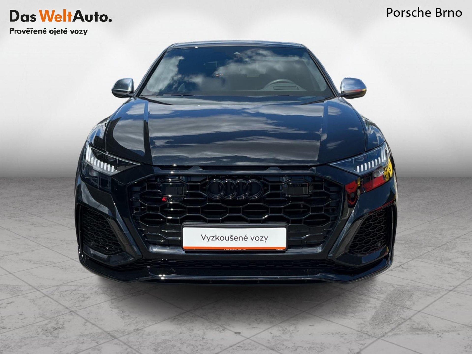 Audi RSQ8