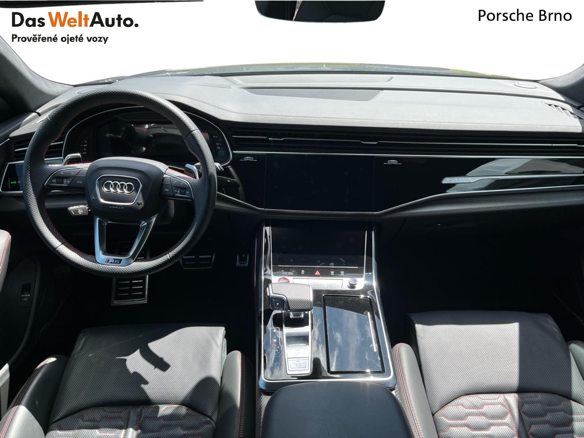 Audi RSQ8