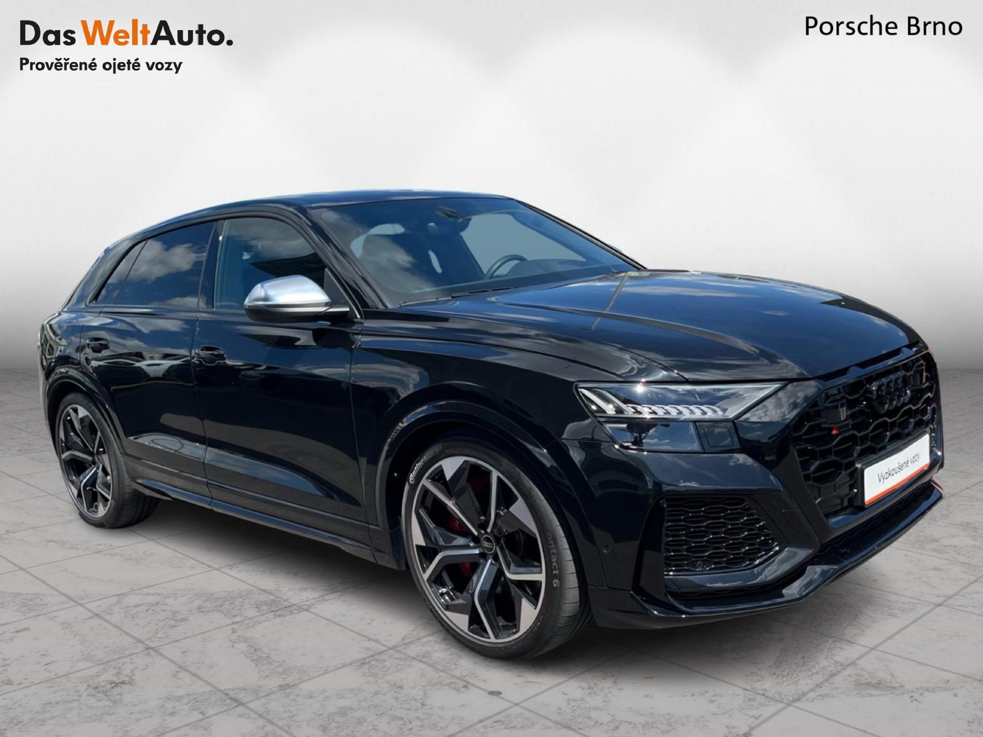 Audi RSQ8