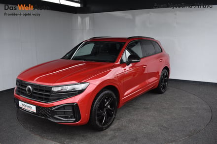 VW Touareg R-Line 3.0TDI 210kW, Webasto, Tažné