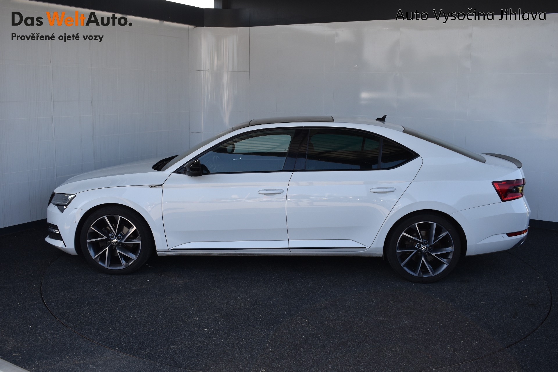 Škoda Superb
