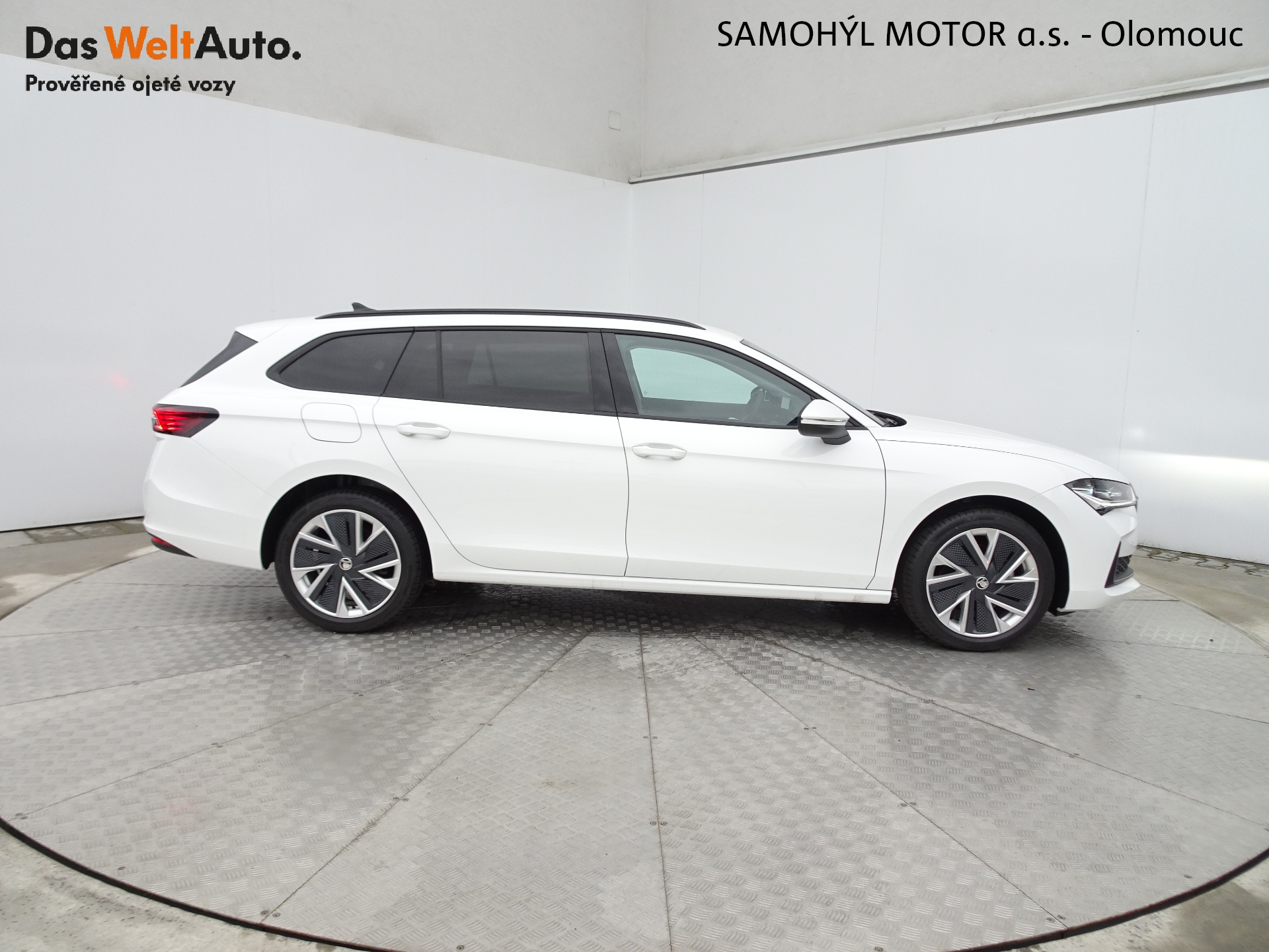Škoda Superb