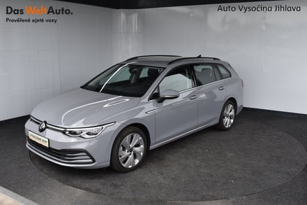 VW Golf 1.5TSI 96kW STYLE,Manuál,LED