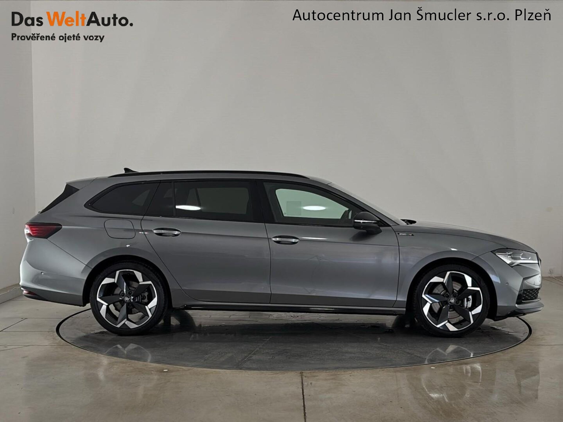 Škoda Superb