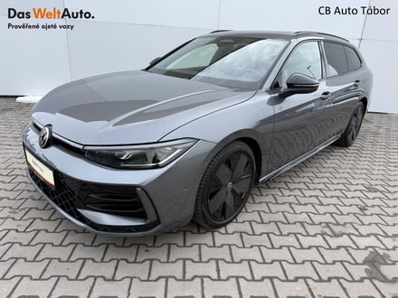 VW Passat Variant DSG 2,0 TDi 110 kW R-Line