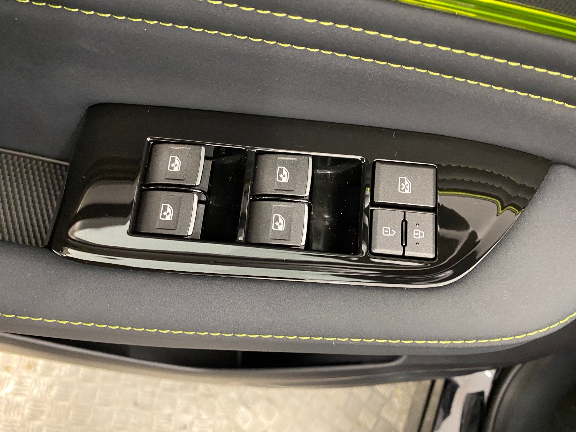 Dongfeng T5 EVO EV