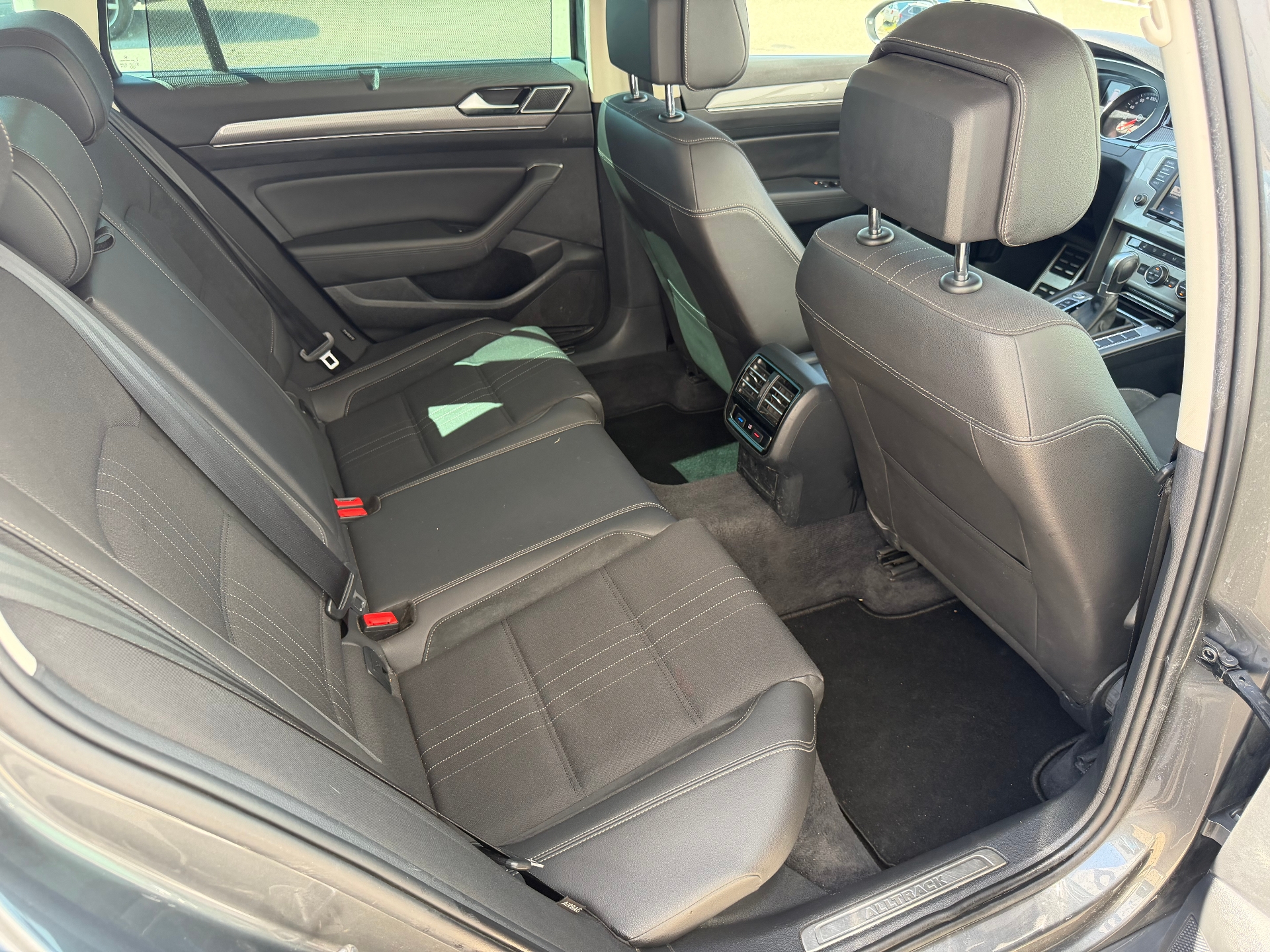 Volkswagen Passat Alltrack