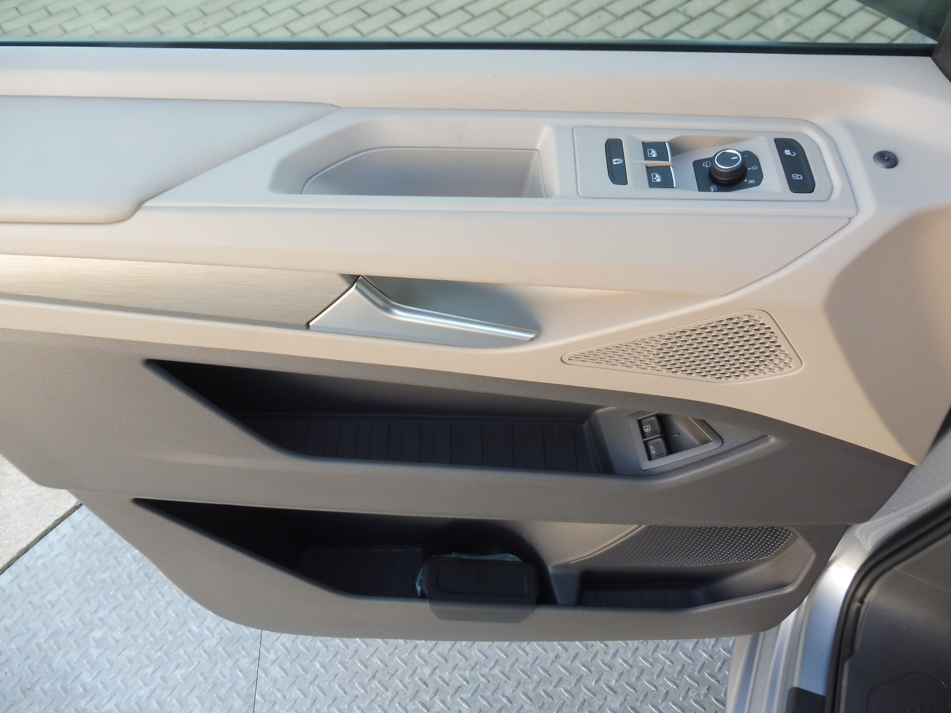 Volkswagen Nový Multivan