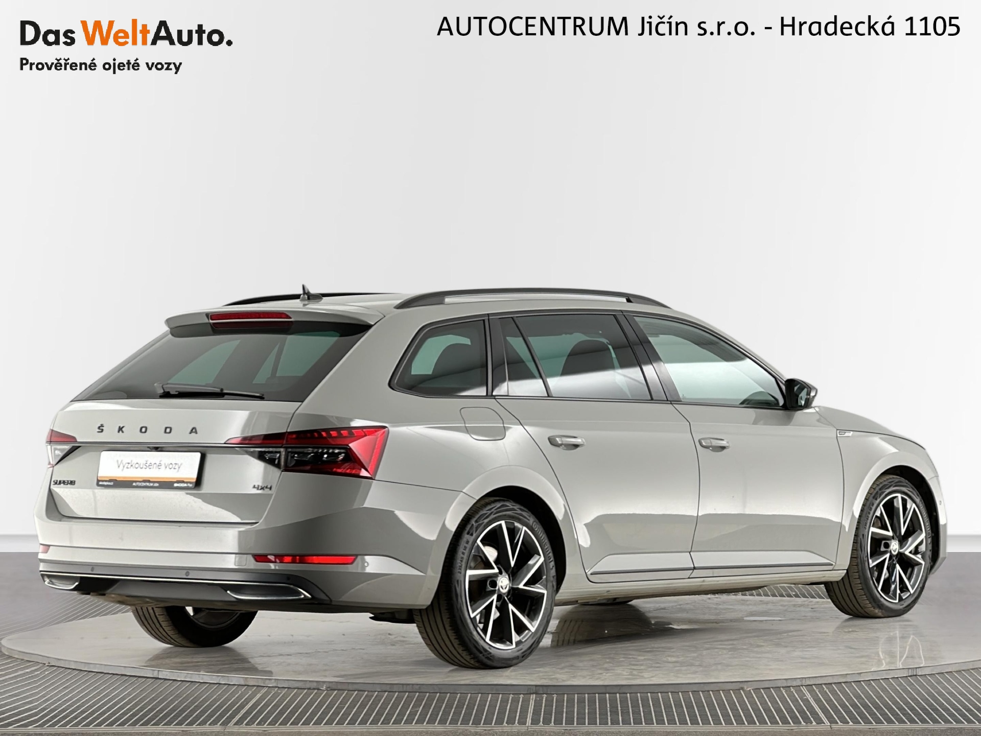 Škoda Superb