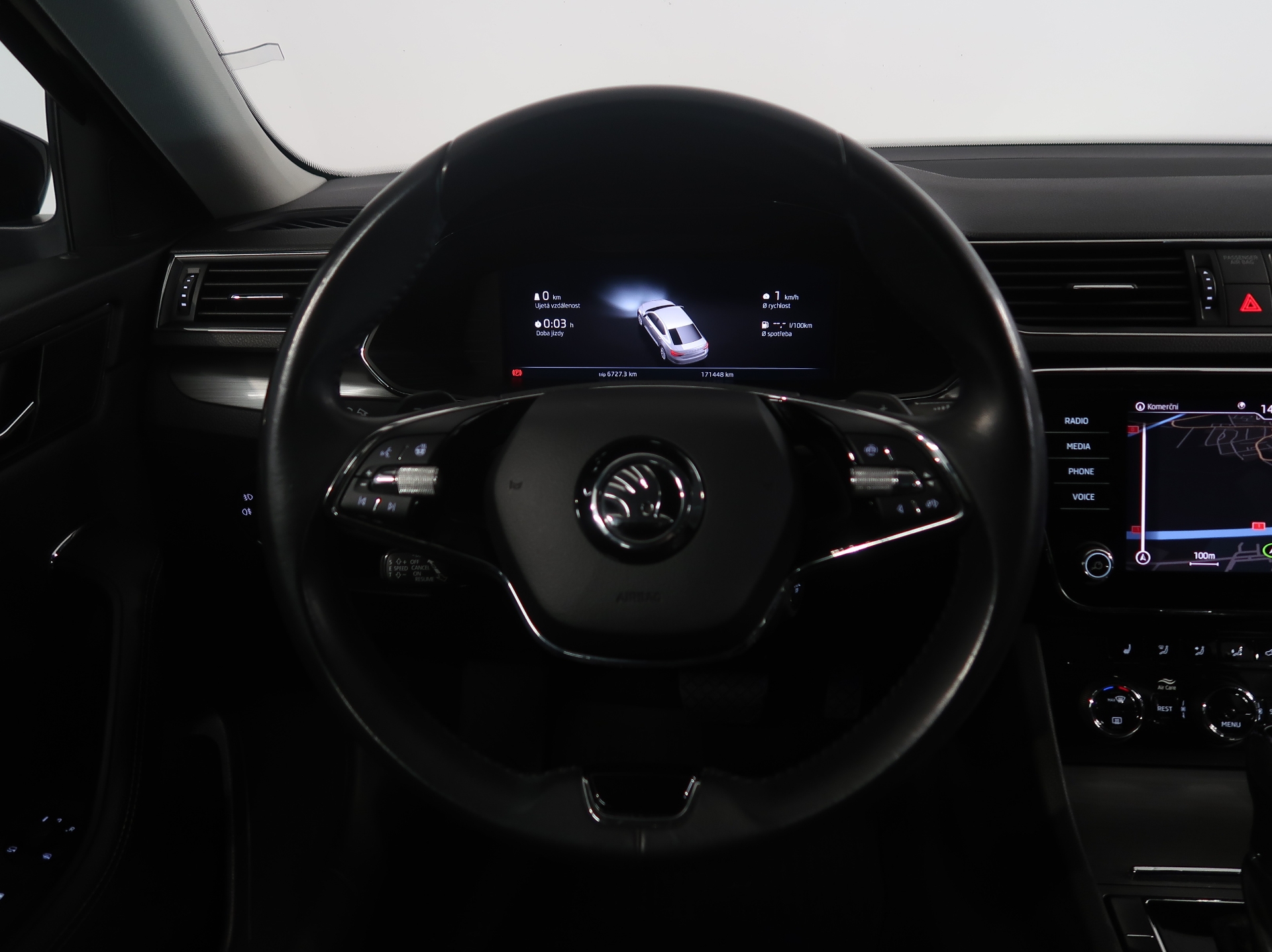 Škoda Superb