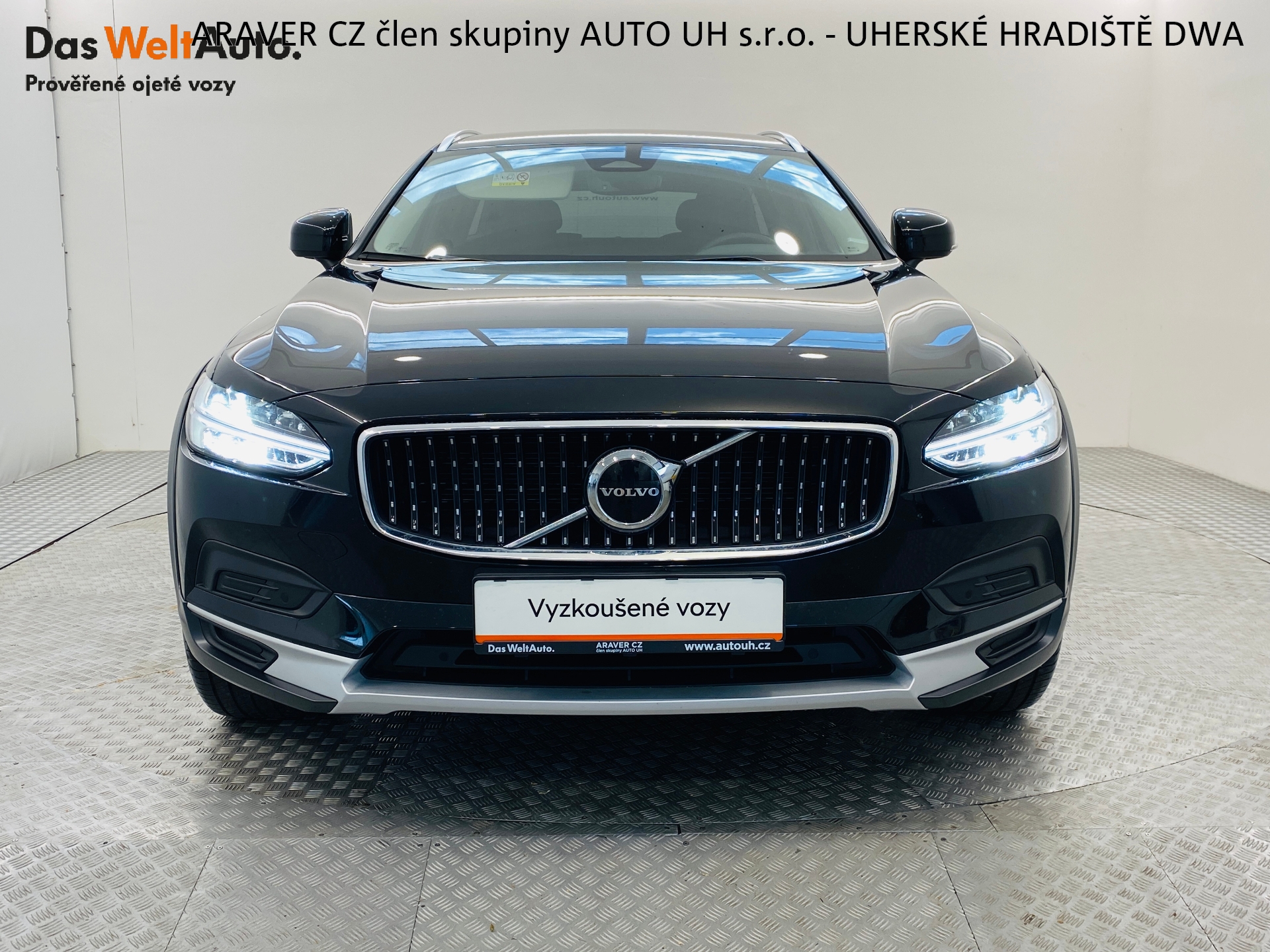 Volvo V90