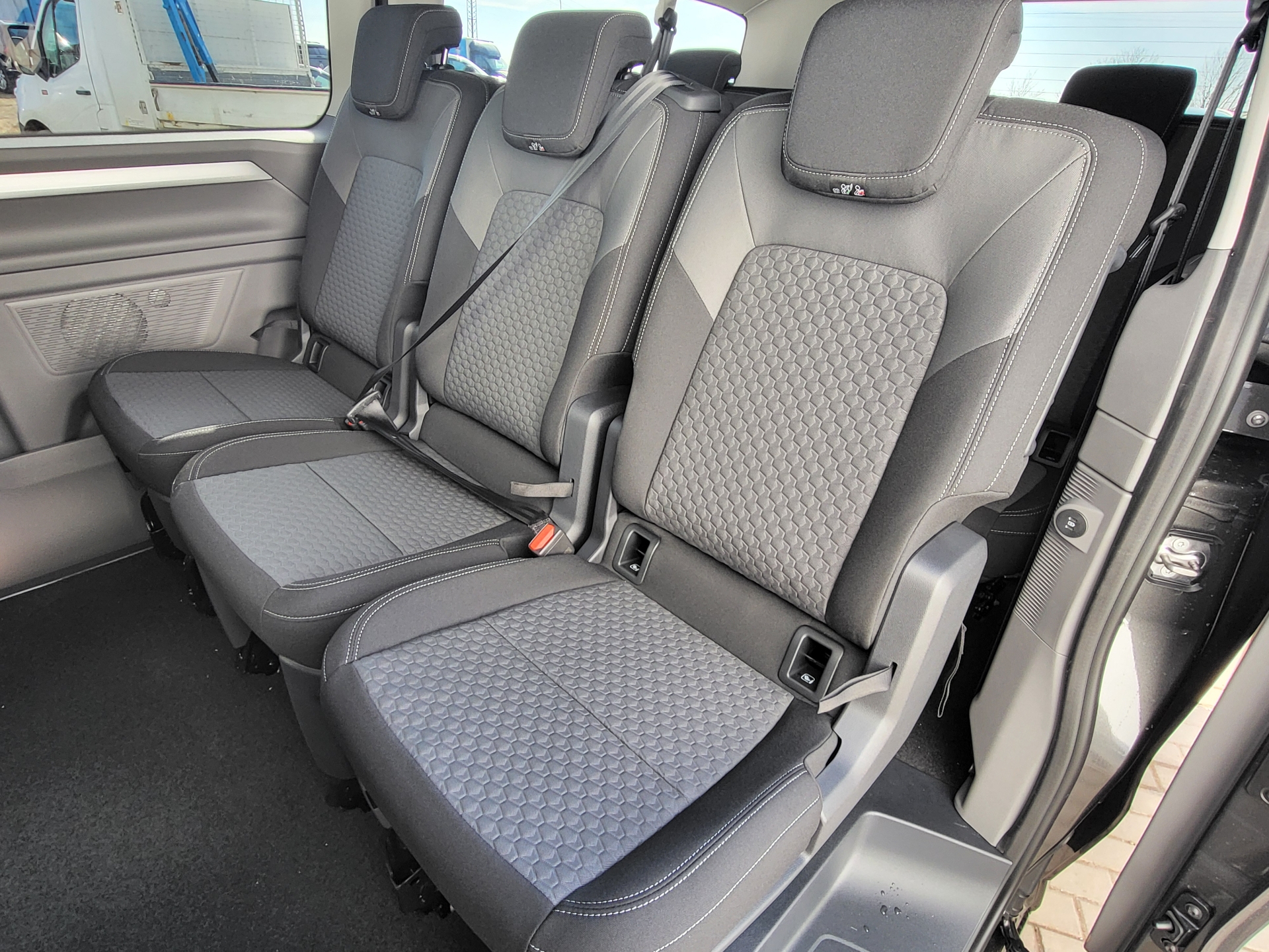 Volkswagen Caravelle