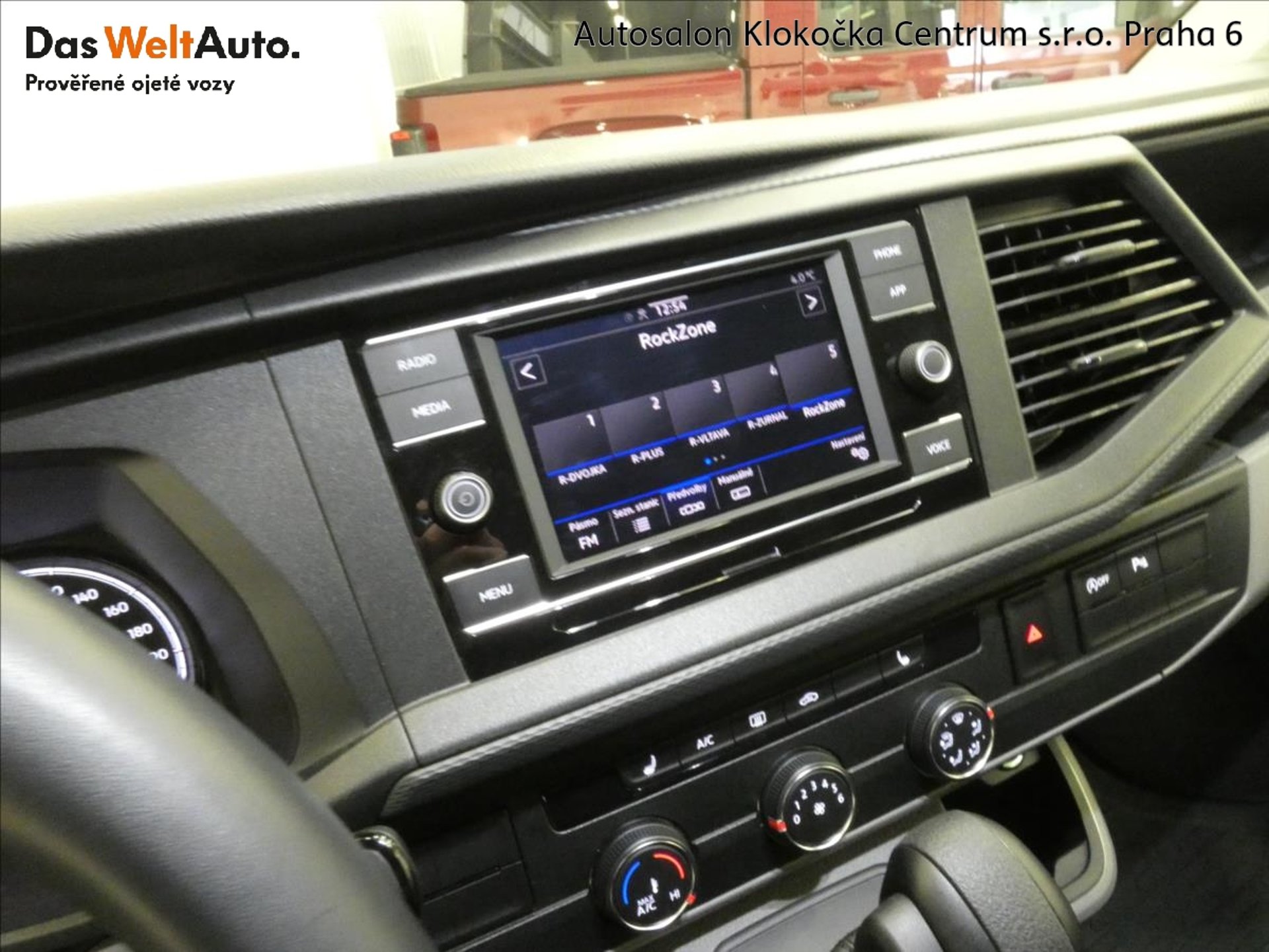 Volkswagen Transporter 6.1
