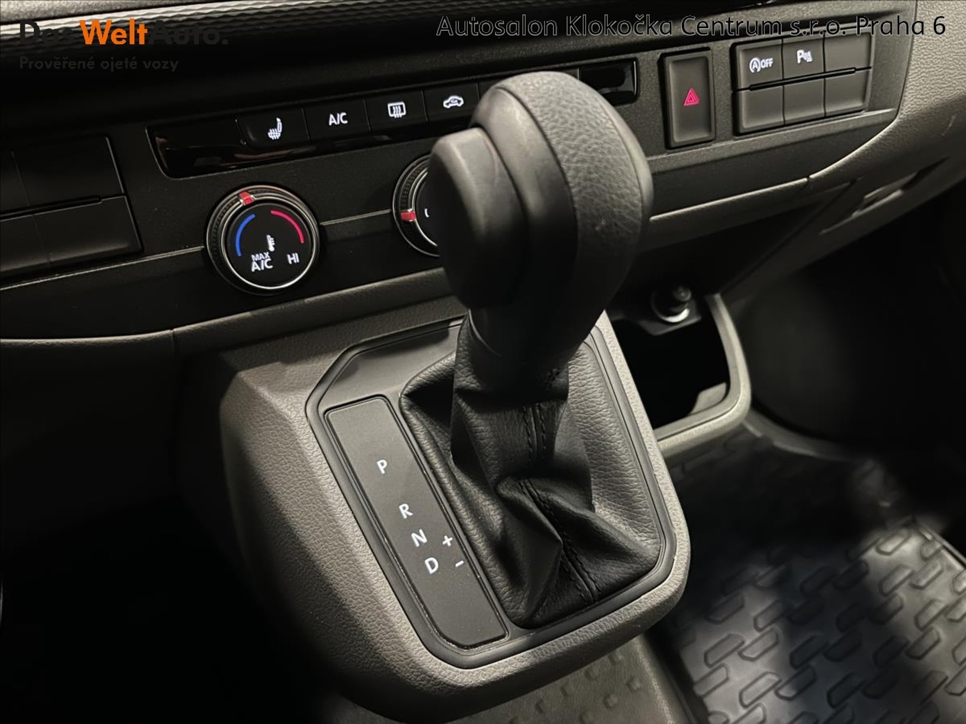 Volkswagen Transporter 6.1