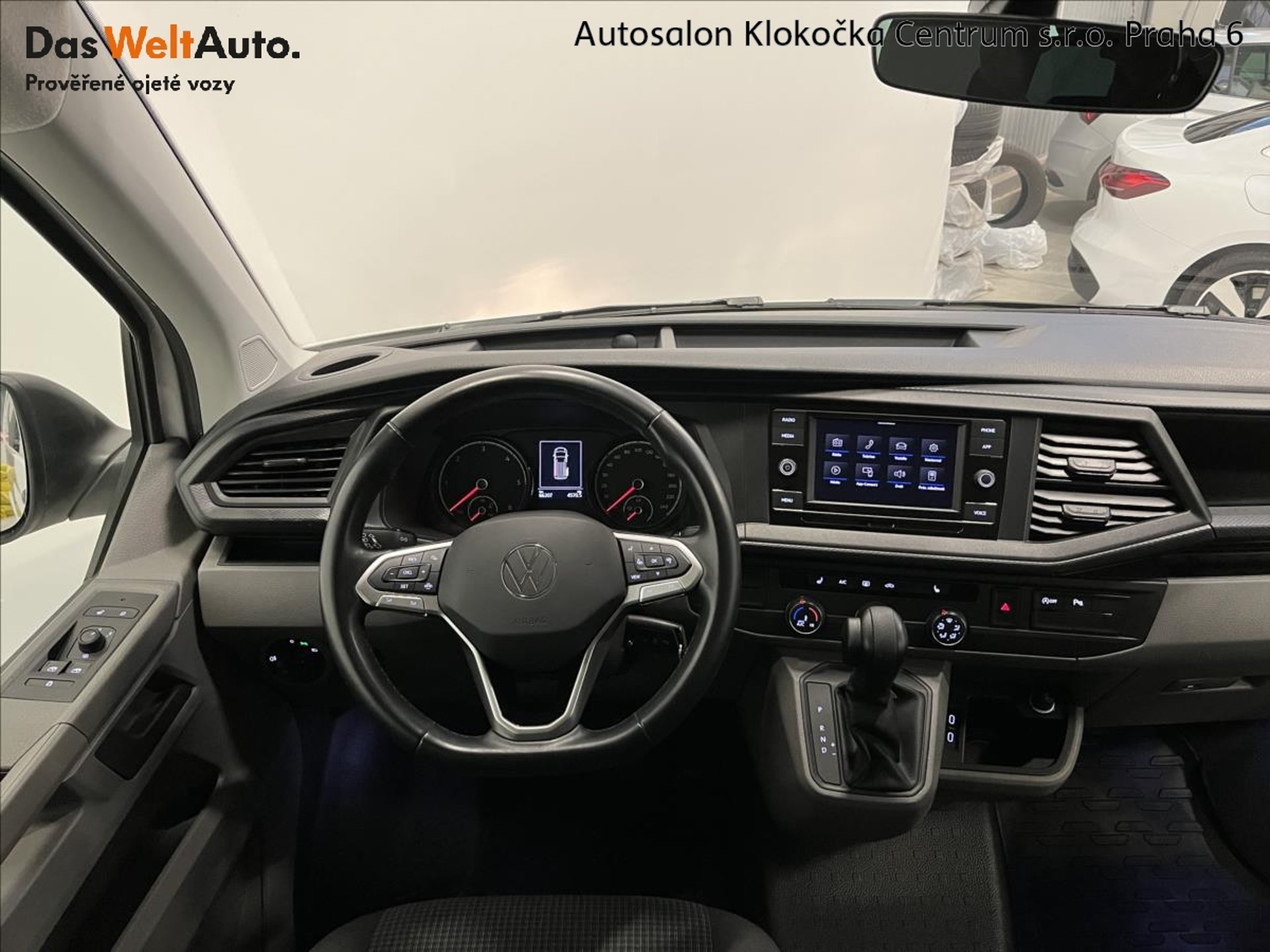 Volkswagen Transporter 6.1