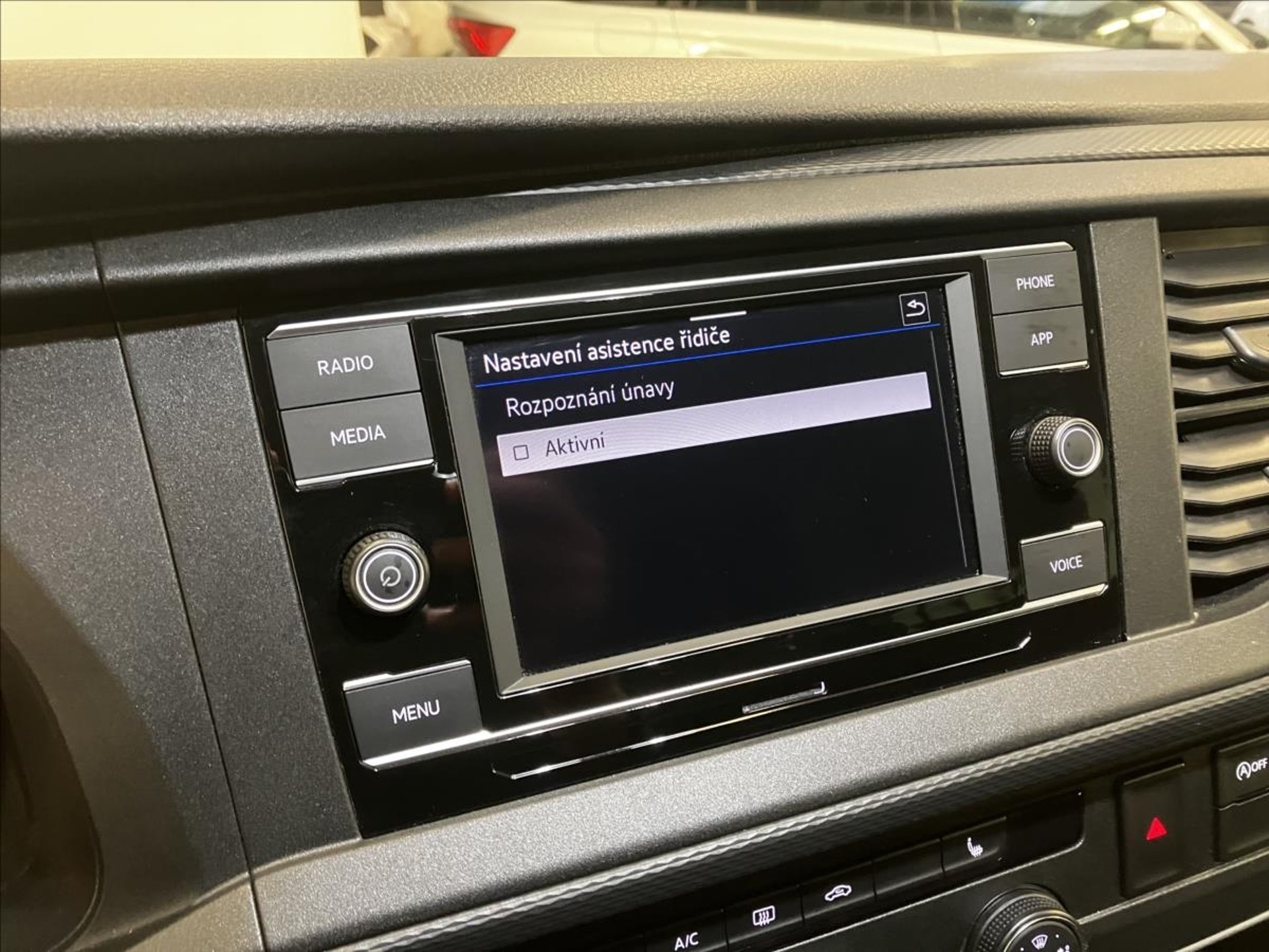 Volkswagen Transporter 6.1