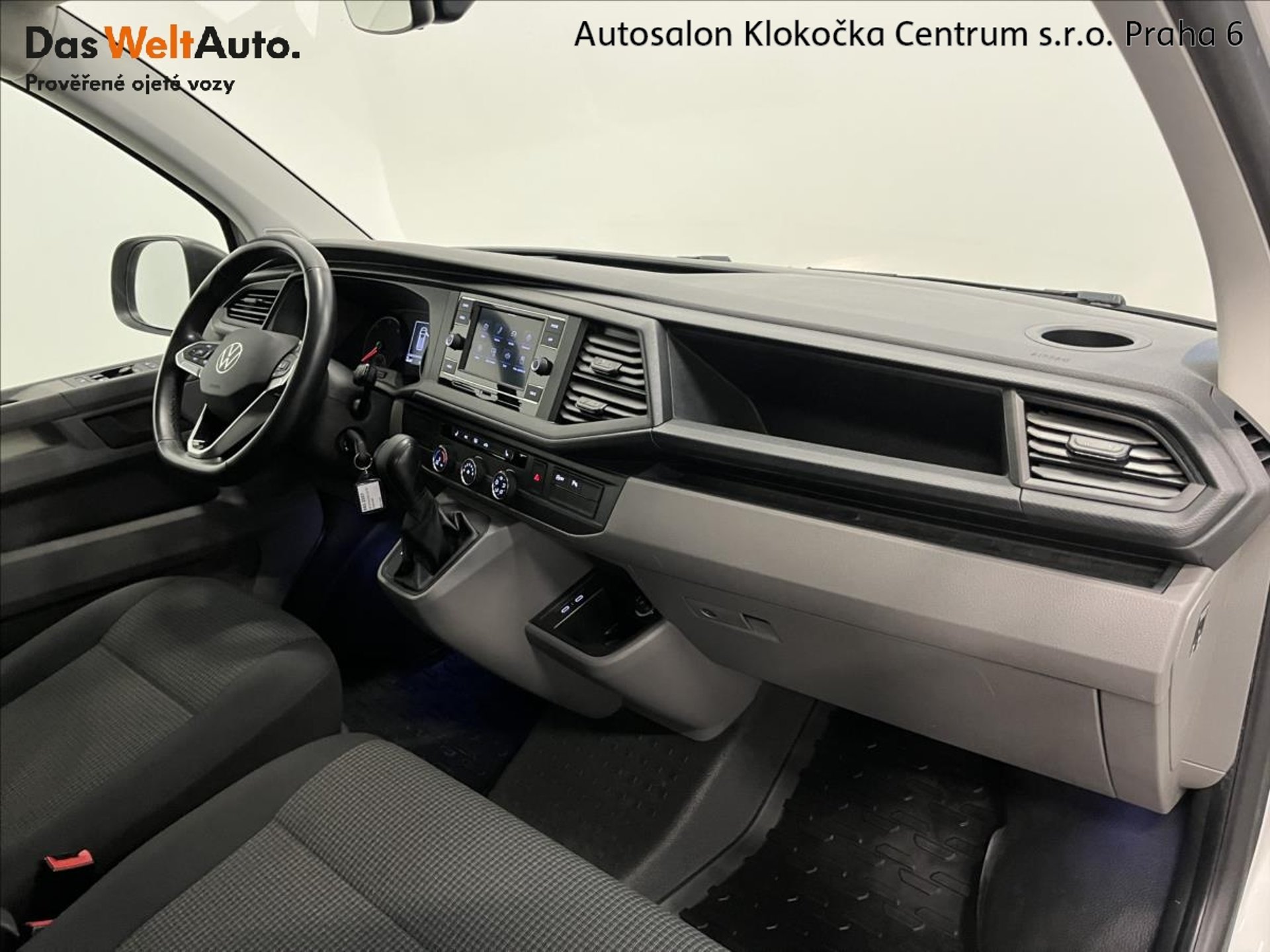 Volkswagen Transporter 6.1